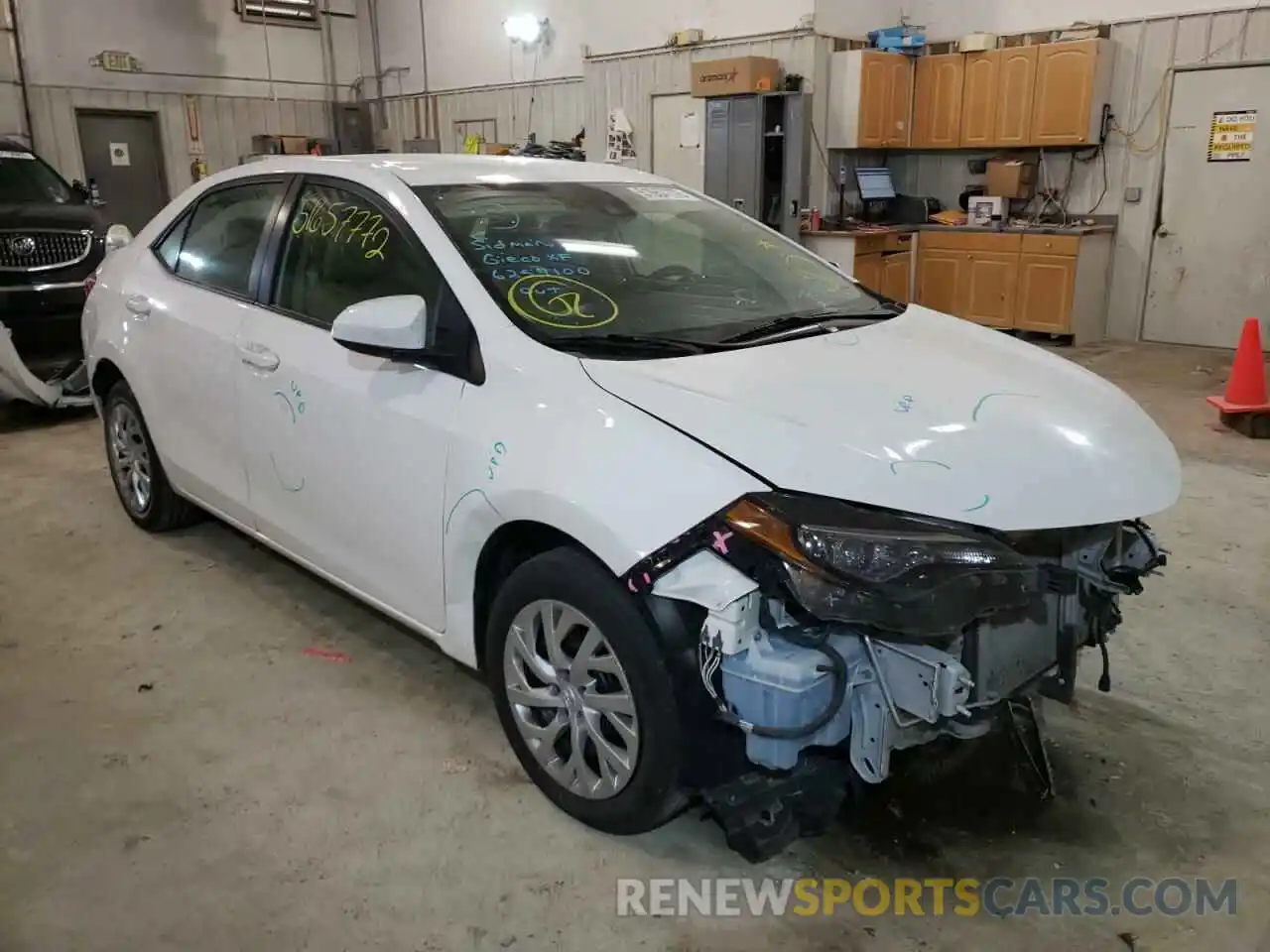 1 Photograph of a damaged car 5YFBURHE5KP927151 TOYOTA COROLLA 2019