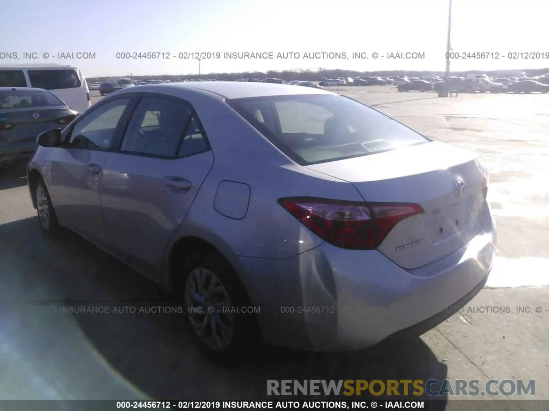 3 Photograph of a damaged car 5YFBURHE5KP927277 TOYOTA COROLLA 2019