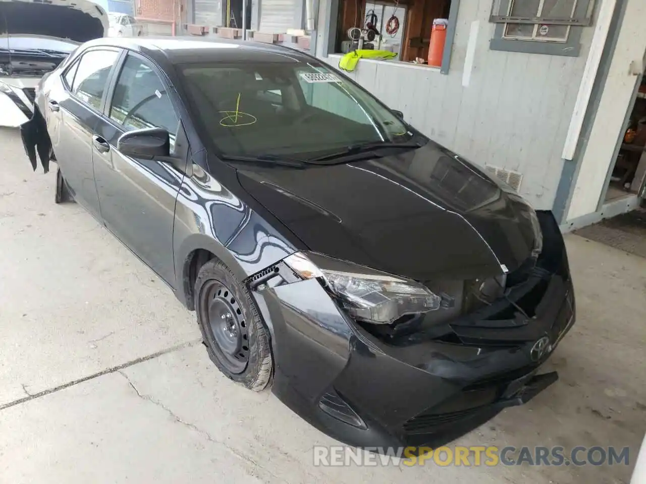 1 Photograph of a damaged car 5YFBURHE5KP927800 TOYOTA COROLLA 2019