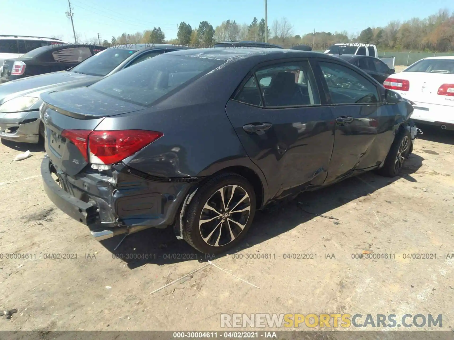 4 Photograph of a damaged car 5YFBURHE5KP927862 TOYOTA COROLLA 2019