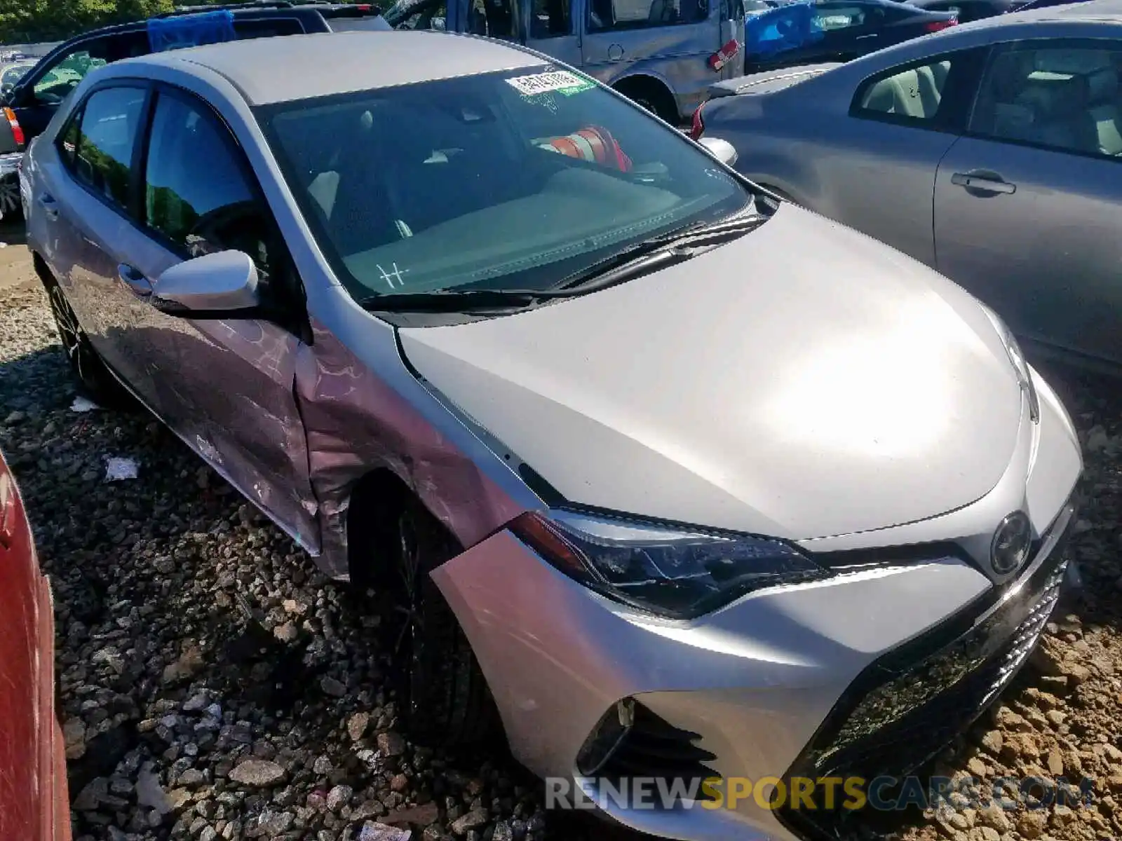 1 Photograph of a damaged car 5YFBURHE5KP928333 TOYOTA COROLLA 2019