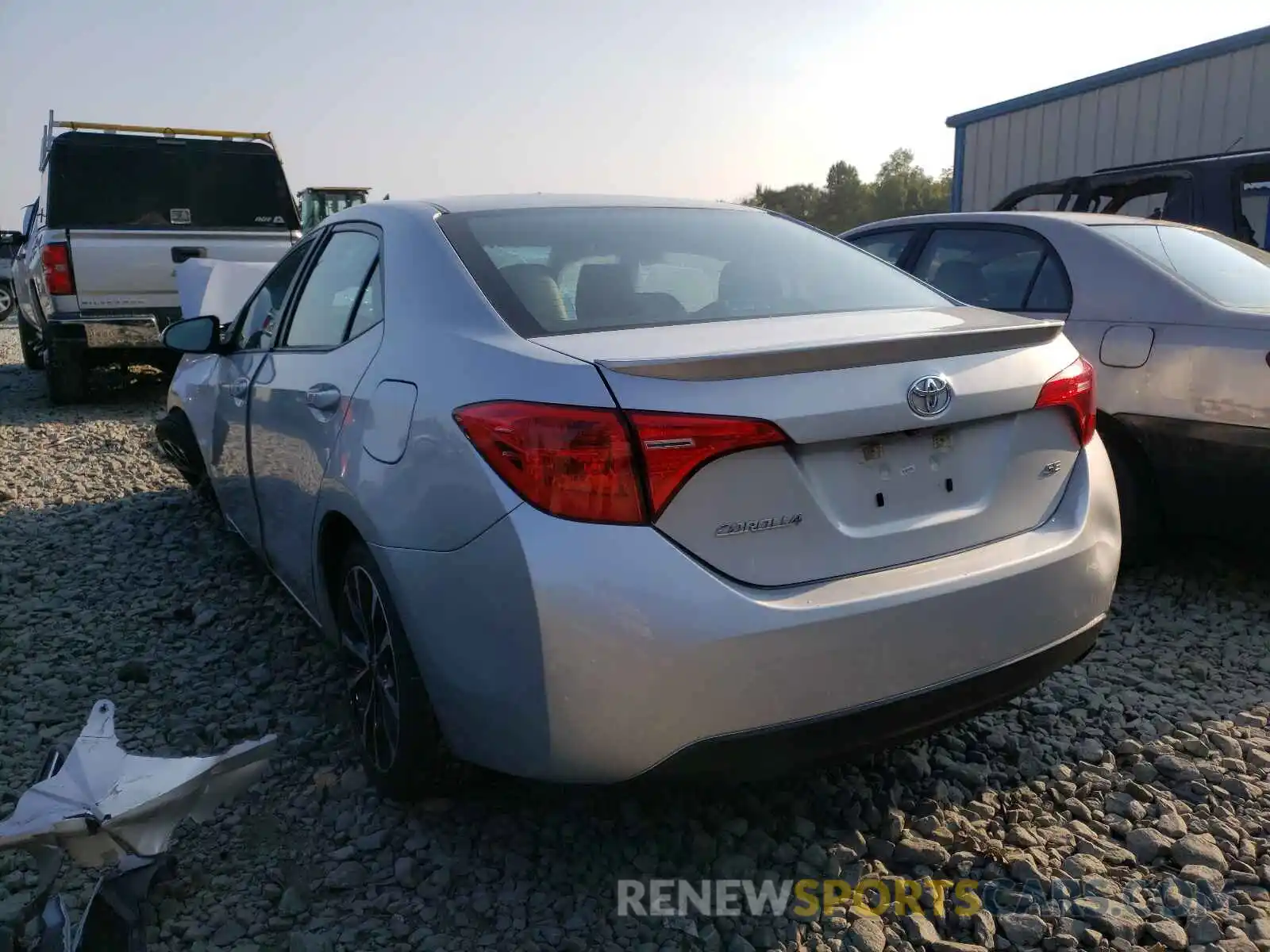 3 Photograph of a damaged car 5YFBURHE5KP928350 TOYOTA COROLLA 2019