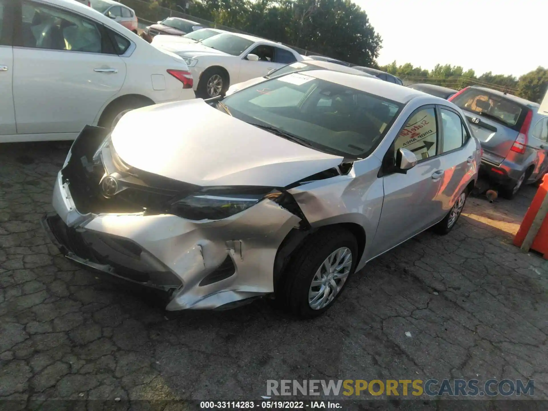 2 Photograph of a damaged car 5YFBURHE5KP929014 TOYOTA COROLLA 2019