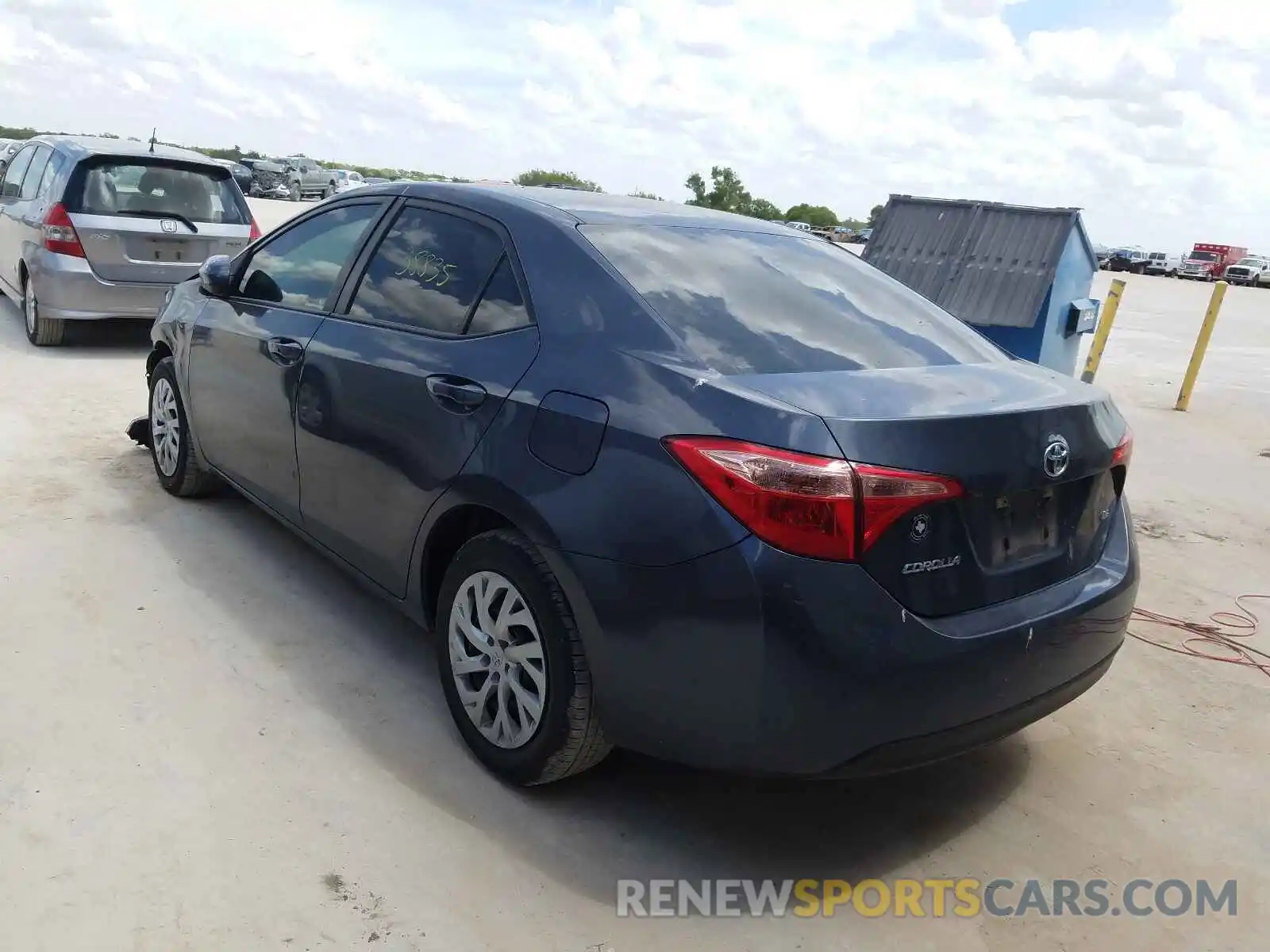 3 Photograph of a damaged car 5YFBURHE5KP929059 TOYOTA COROLLA 2019