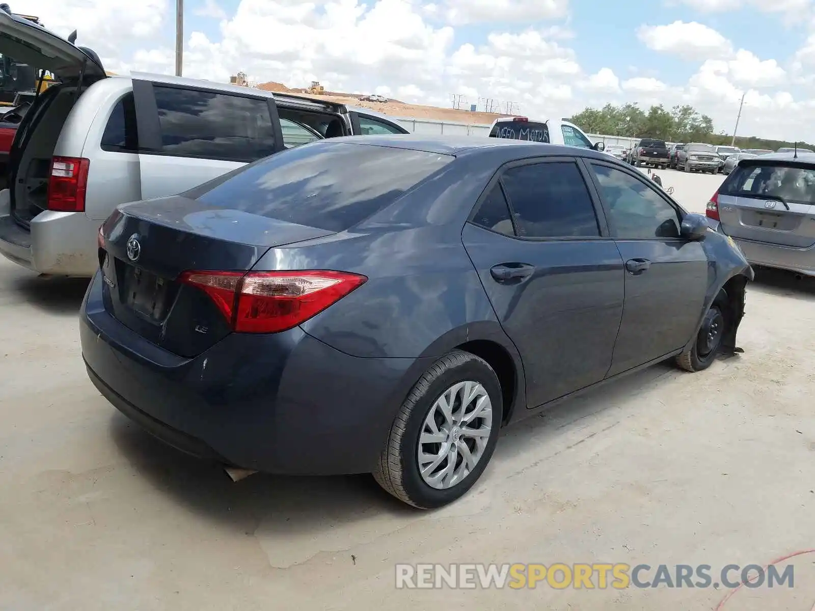 4 Photograph of a damaged car 5YFBURHE5KP929059 TOYOTA COROLLA 2019