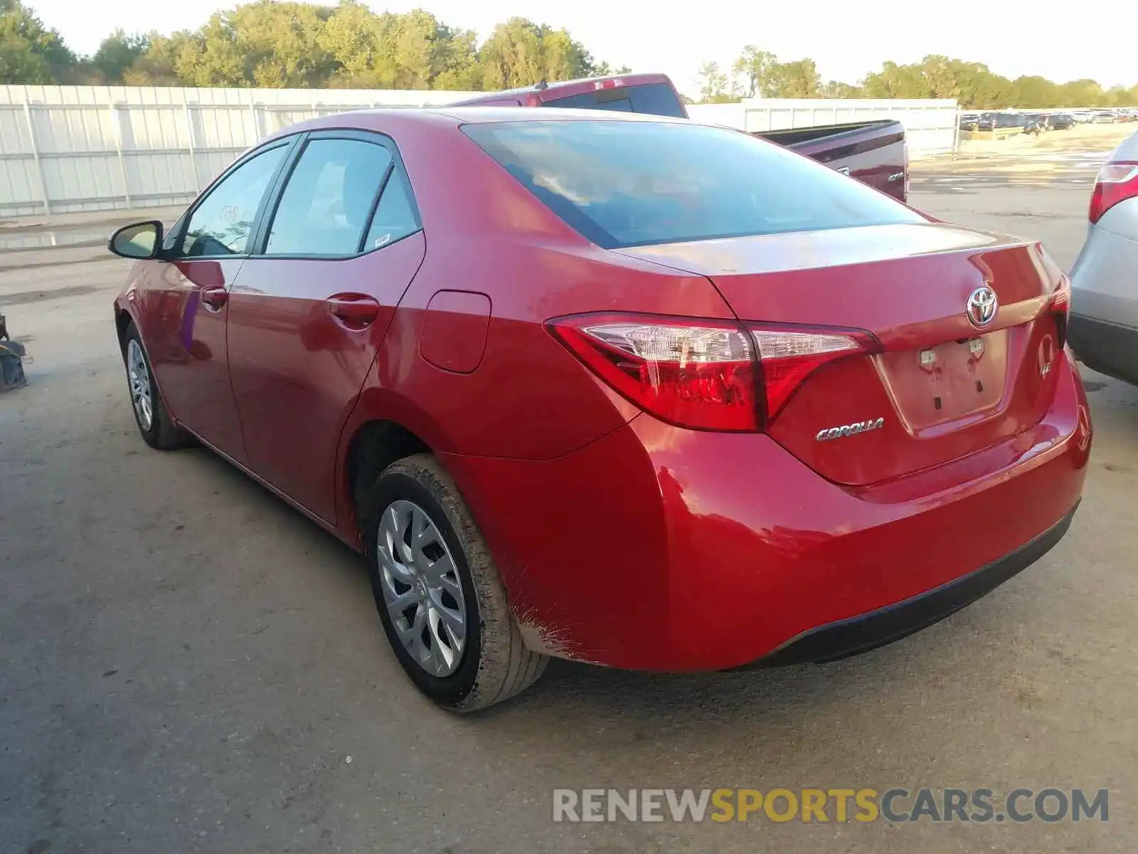 3 Photograph of a damaged car 5YFBURHE5KP930356 TOYOTA COROLLA 2019