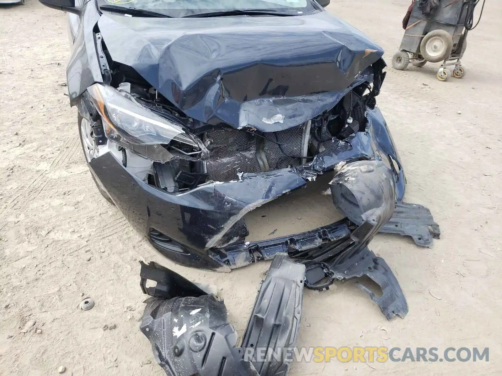 9 Photograph of a damaged car 5YFBURHE5KP930972 TOYOTA COROLLA 2019