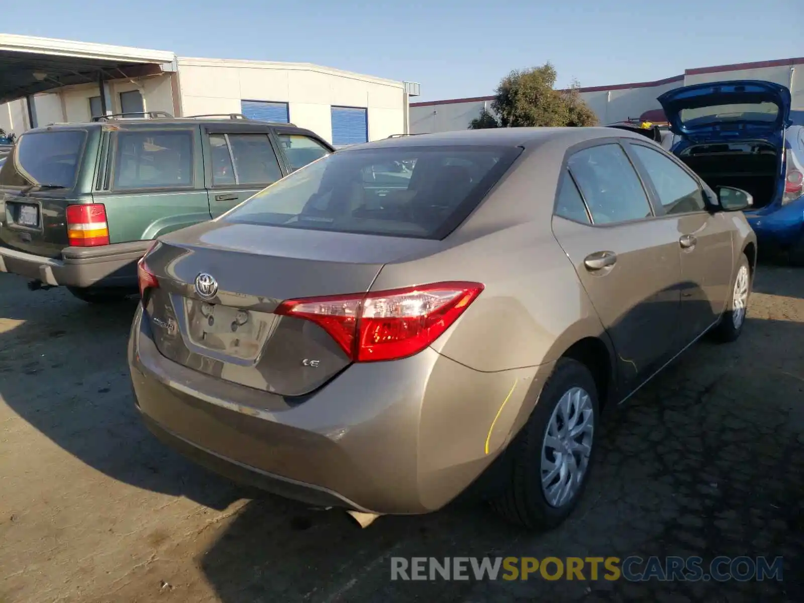 4 Photograph of a damaged car 5YFBURHE5KP931426 TOYOTA COROLLA 2019