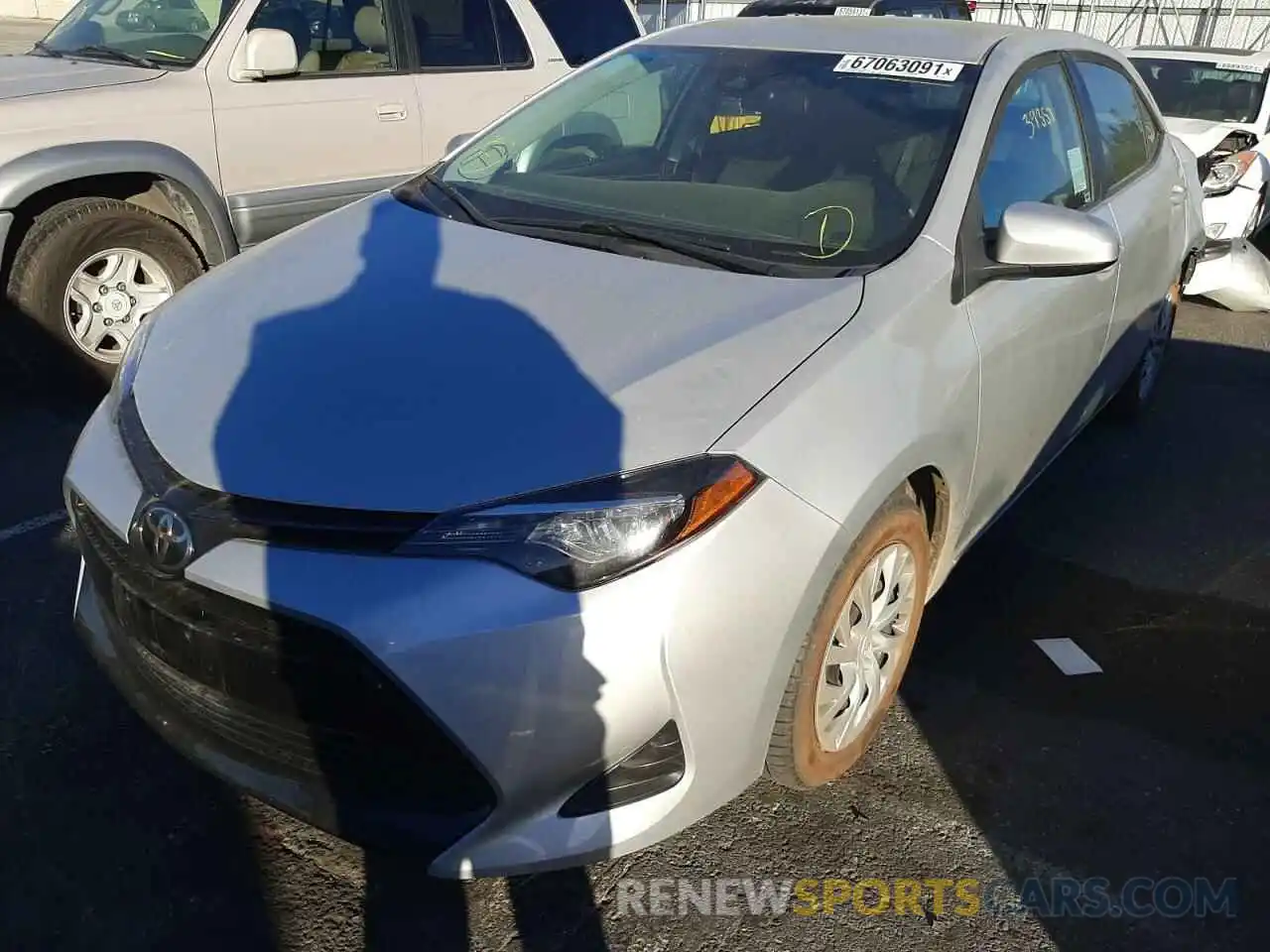 2 Photograph of a damaged car 5YFBURHE5KP931569 TOYOTA COROLLA 2019