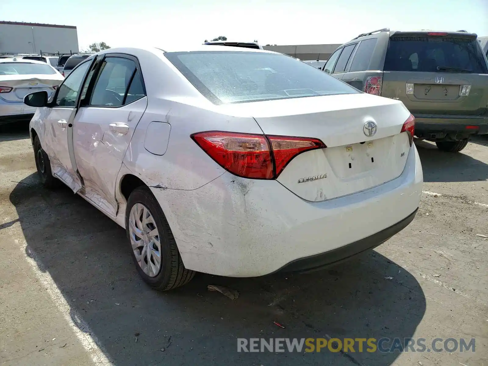 3 Photograph of a damaged car 5YFBURHE5KP931684 TOYOTA COROLLA 2019