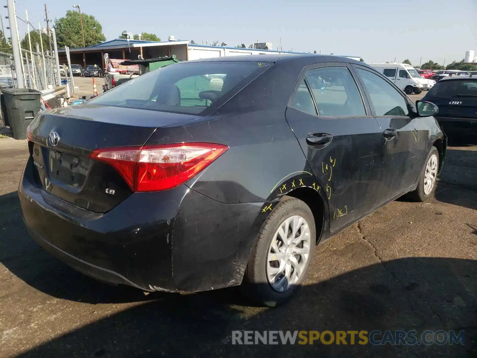 4 Photograph of a damaged car 5YFBURHE5KP932561 TOYOTA COROLLA 2019