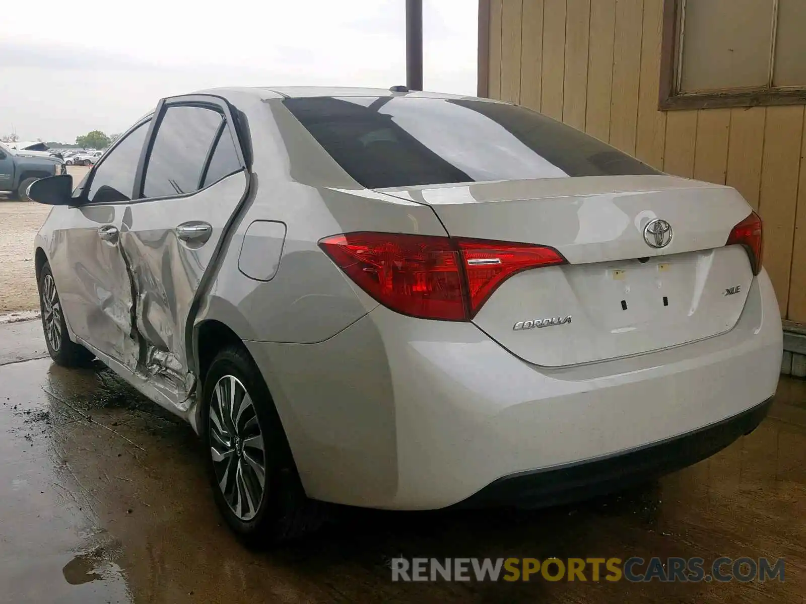 3 Photograph of a damaged car 5YFBURHE5KP932737 TOYOTA COROLLA 2019