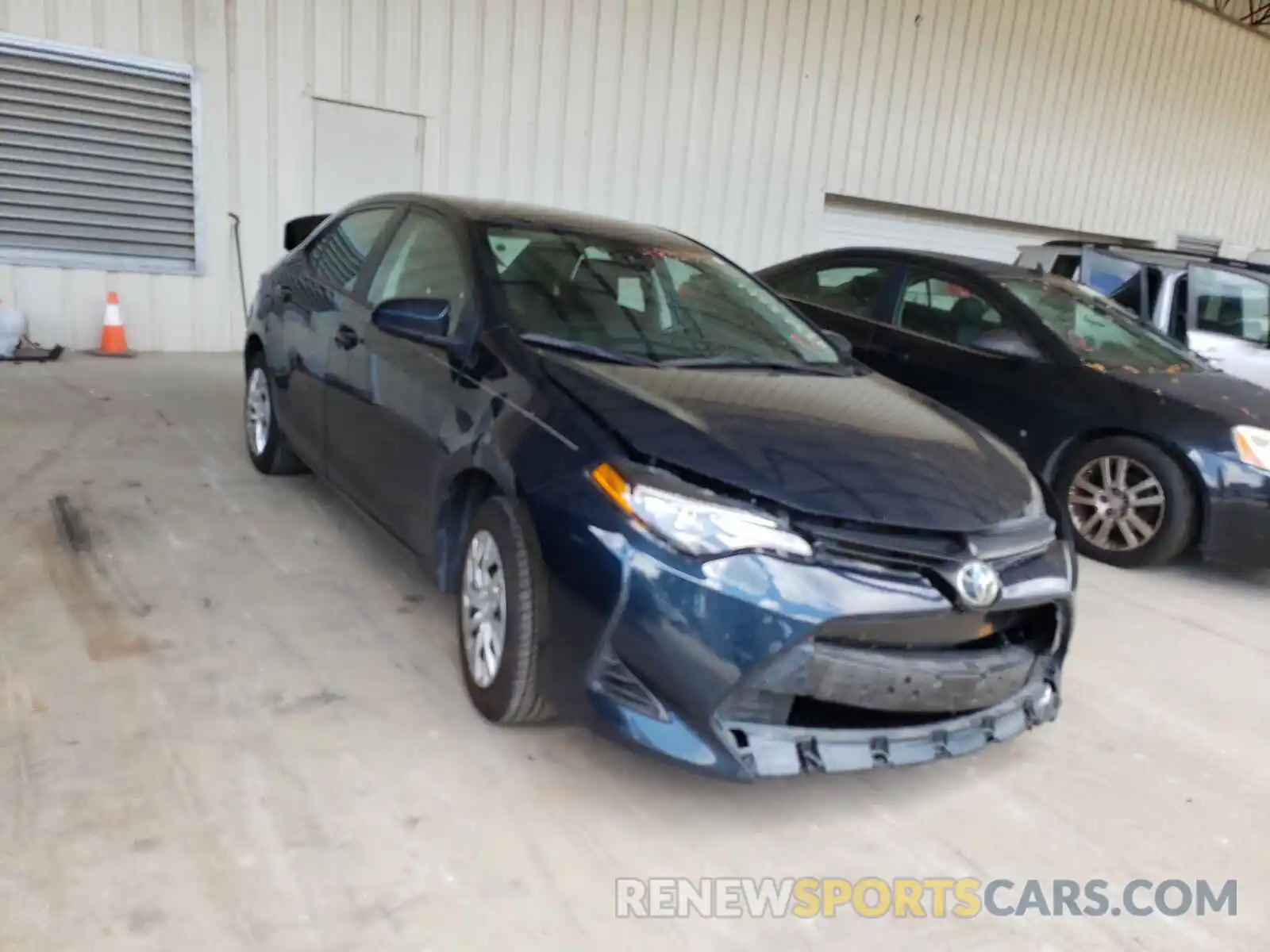 1 Photograph of a damaged car 5YFBURHE5KP932897 TOYOTA COROLLA 2019