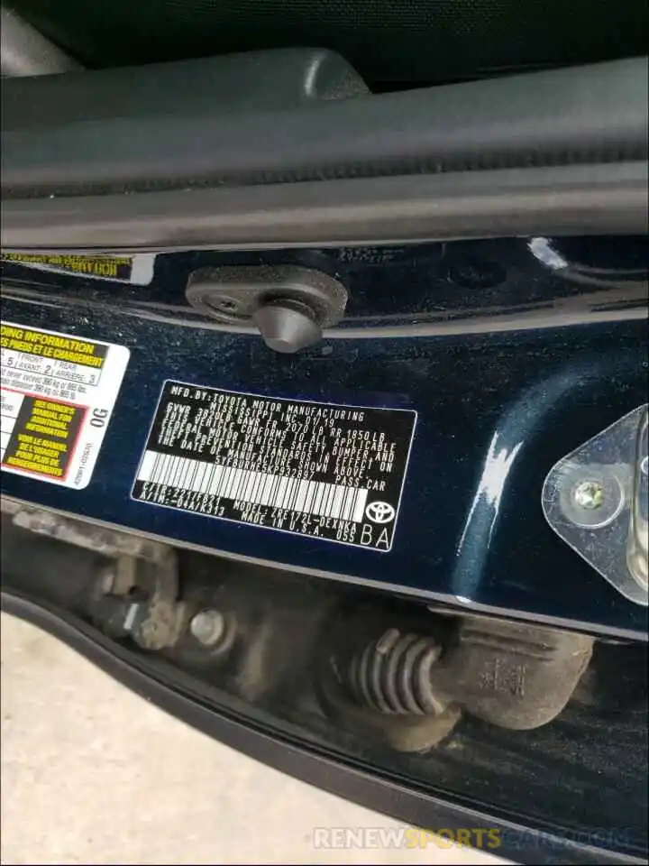 10 Photograph of a damaged car 5YFBURHE5KP932897 TOYOTA COROLLA 2019