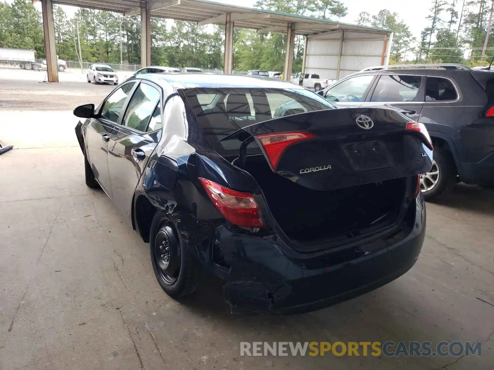 3 Photograph of a damaged car 5YFBURHE5KP932897 TOYOTA COROLLA 2019