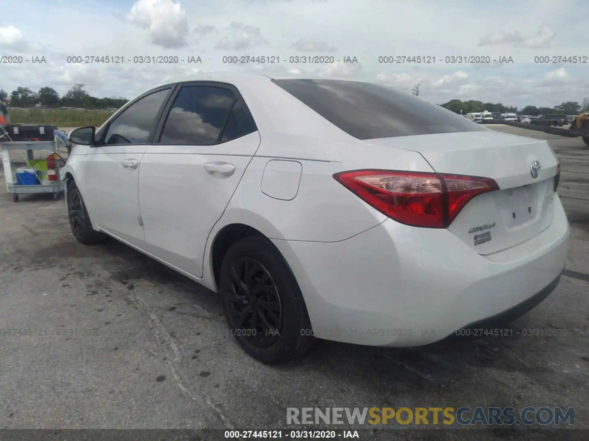 3 Photograph of a damaged car 5YFBURHE5KP933337 TOYOTA COROLLA 2019