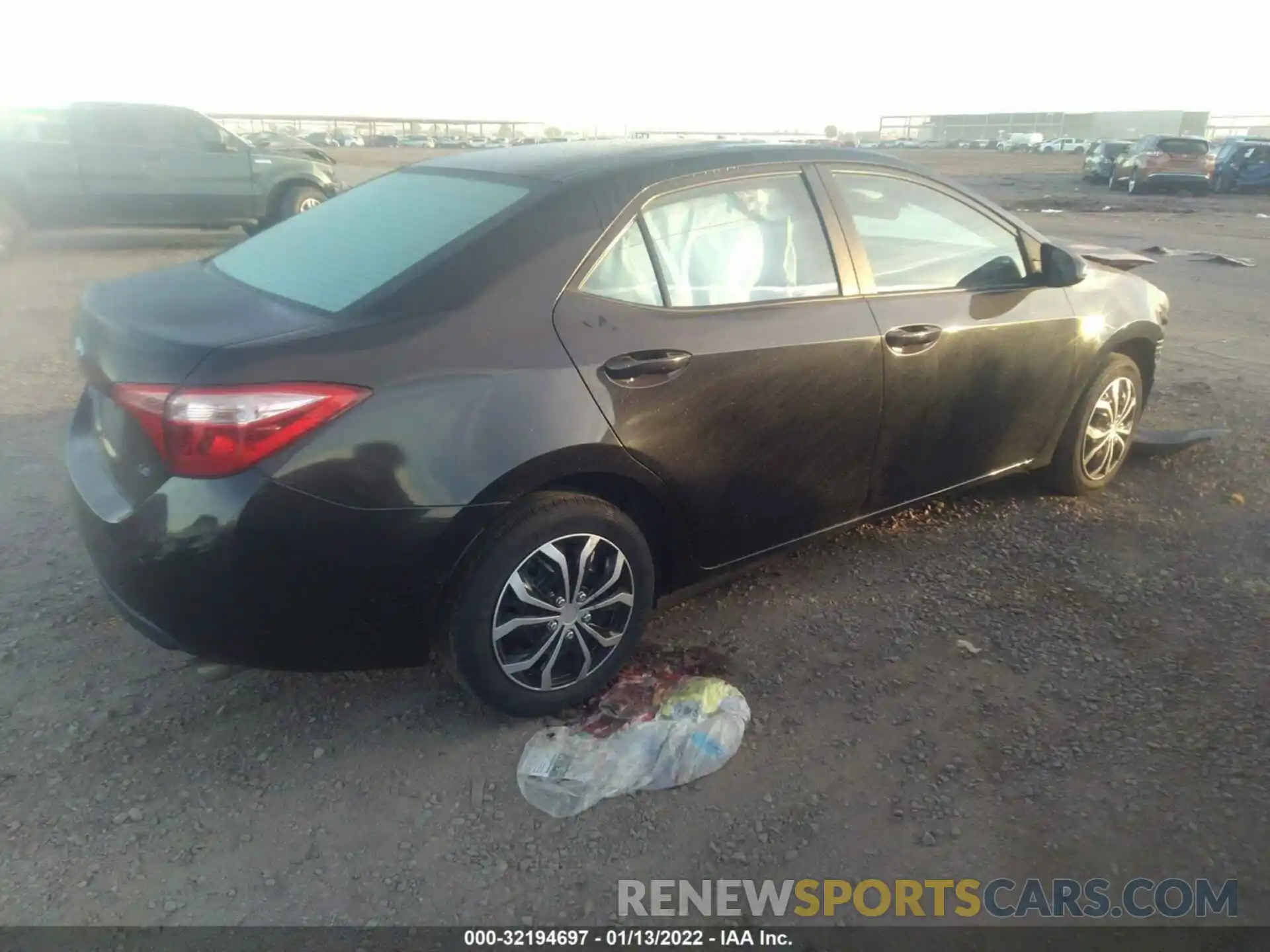 4 Photograph of a damaged car 5YFBURHE5KP933435 TOYOTA COROLLA 2019