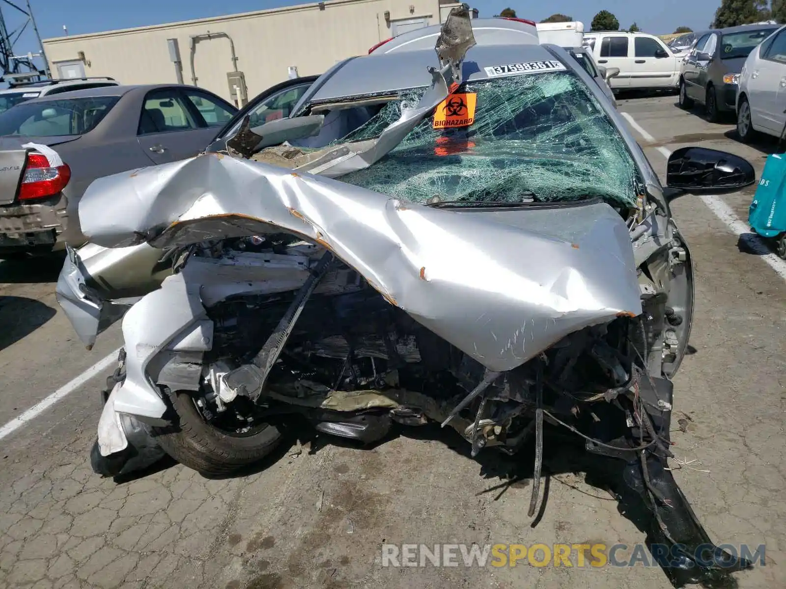 9 Photograph of a damaged car 5YFBURHE5KP933662 TOYOTA COROLLA 2019