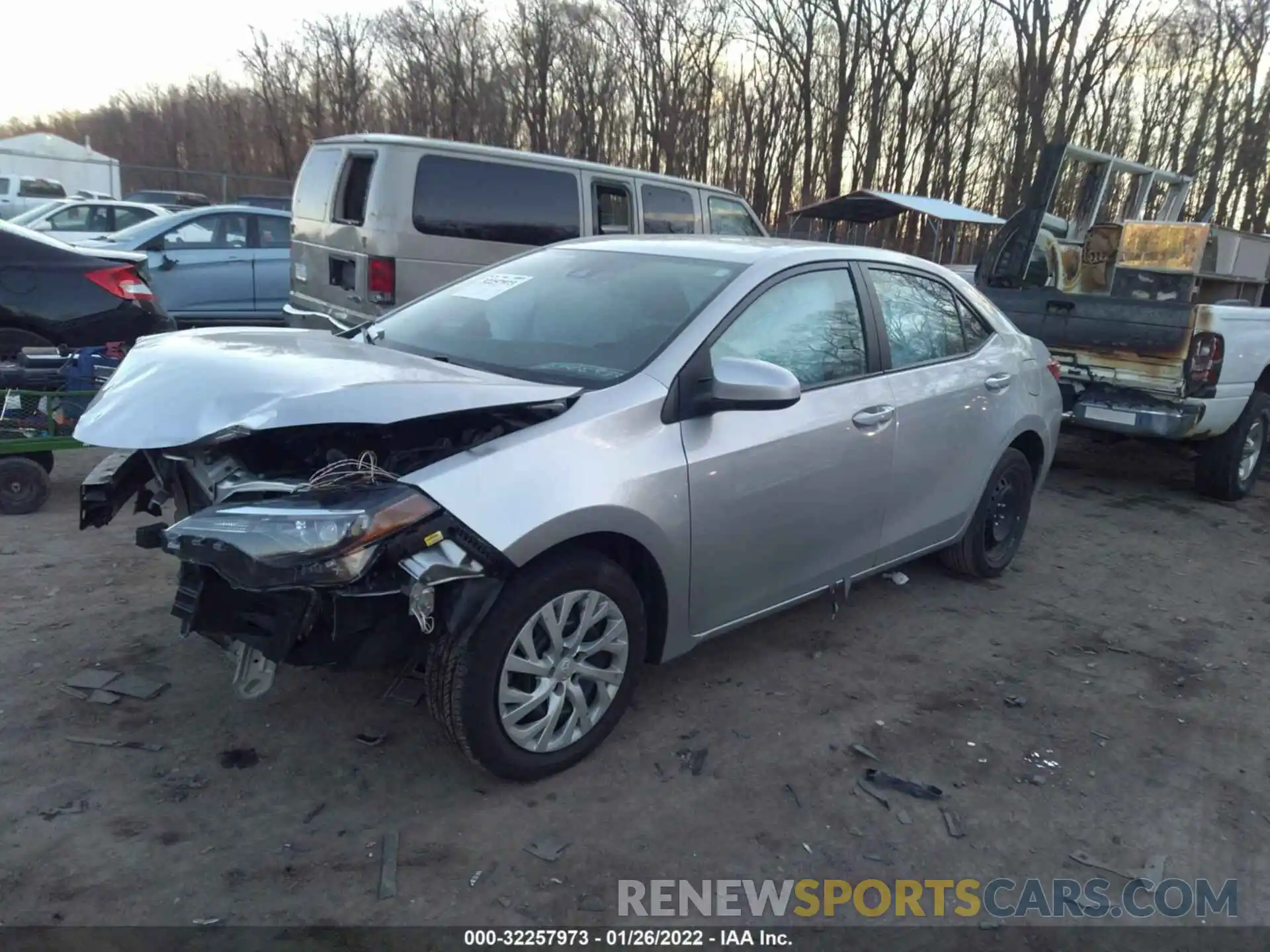 2 Photograph of a damaged car 5YFBURHE5KP933967 TOYOTA COROLLA 2019