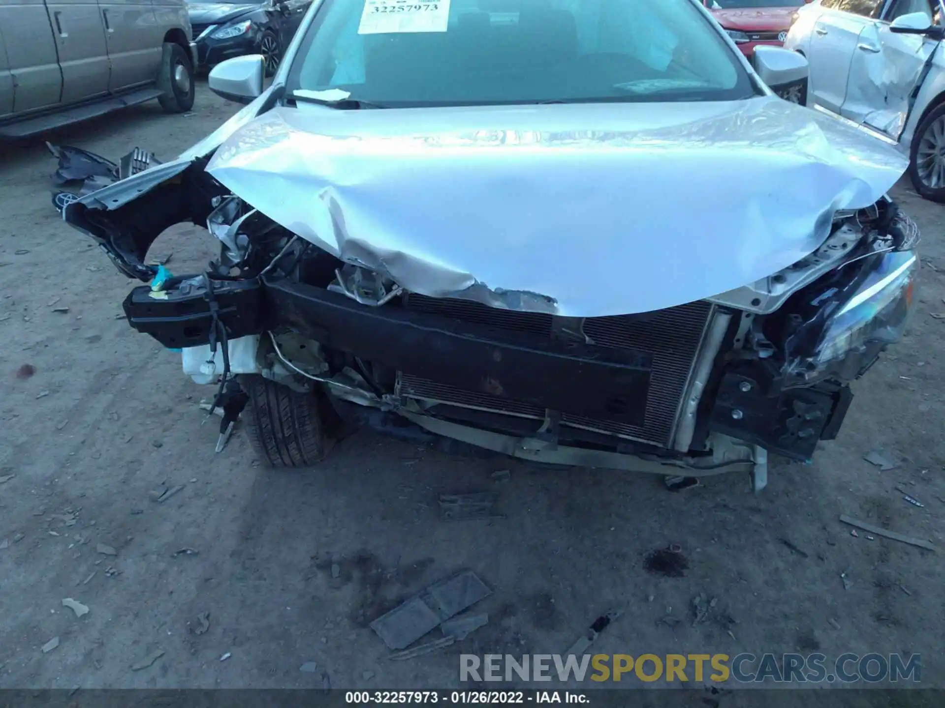 6 Photograph of a damaged car 5YFBURHE5KP933967 TOYOTA COROLLA 2019