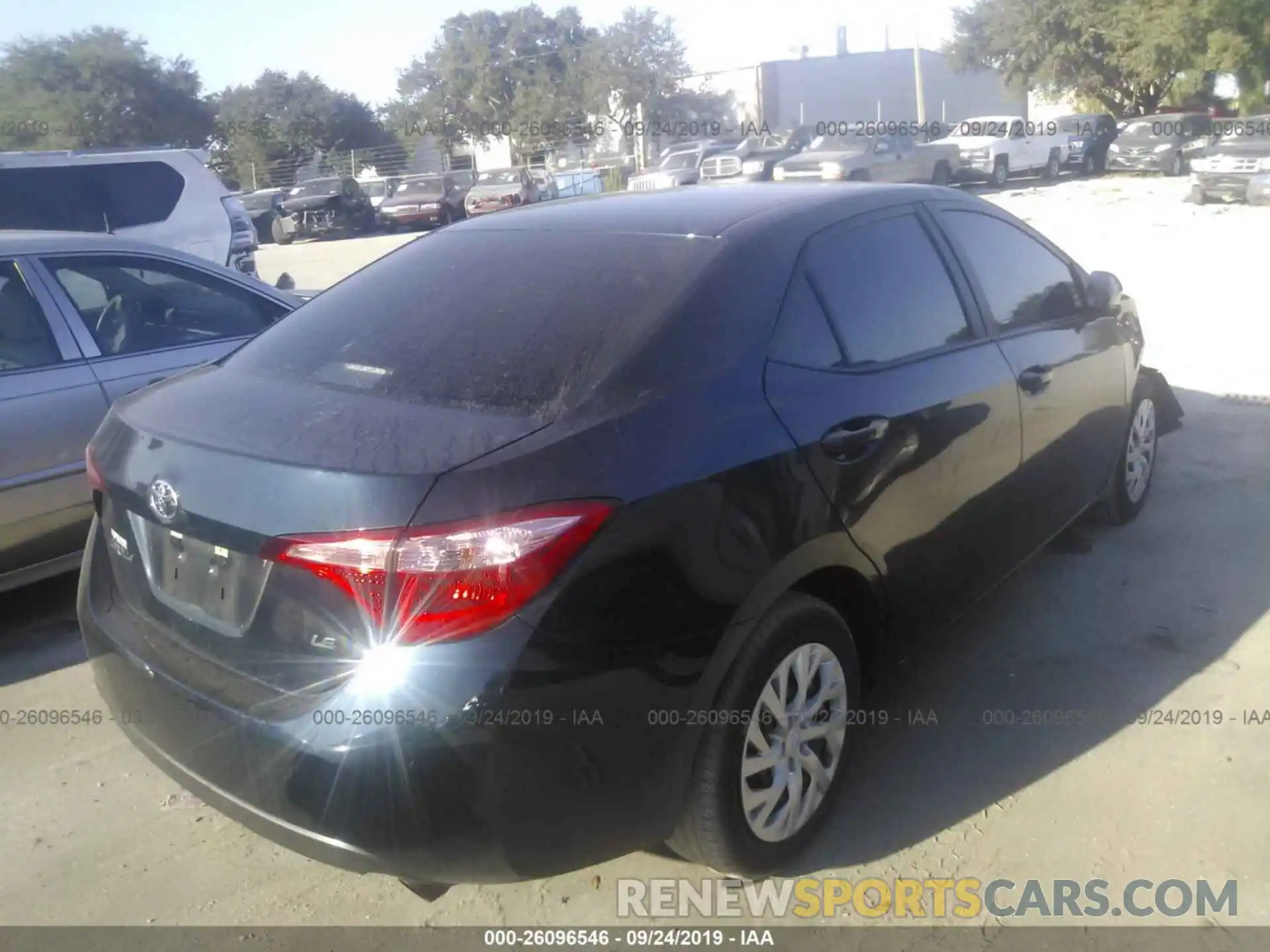 4 Photograph of a damaged car 5YFBURHE5KP934231 TOYOTA COROLLA 2019