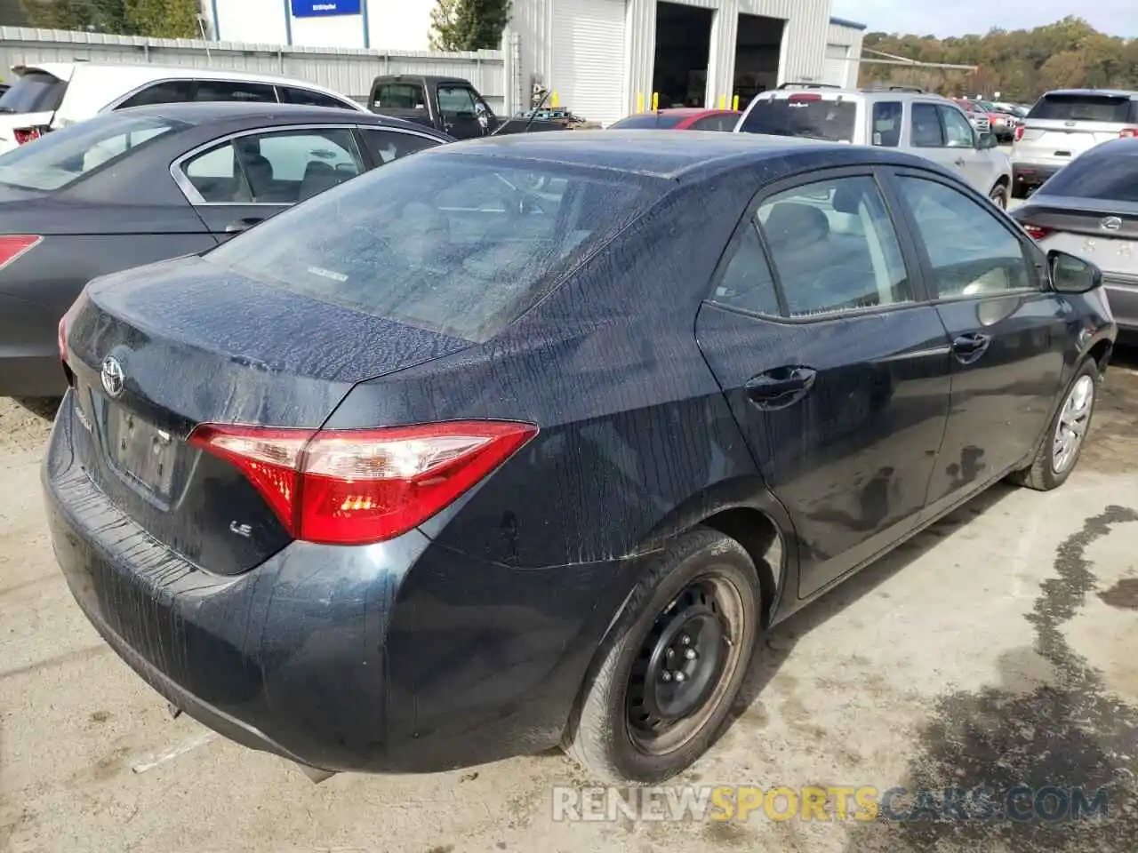 4 Photograph of a damaged car 5YFBURHE5KP934424 TOYOTA COROLLA 2019