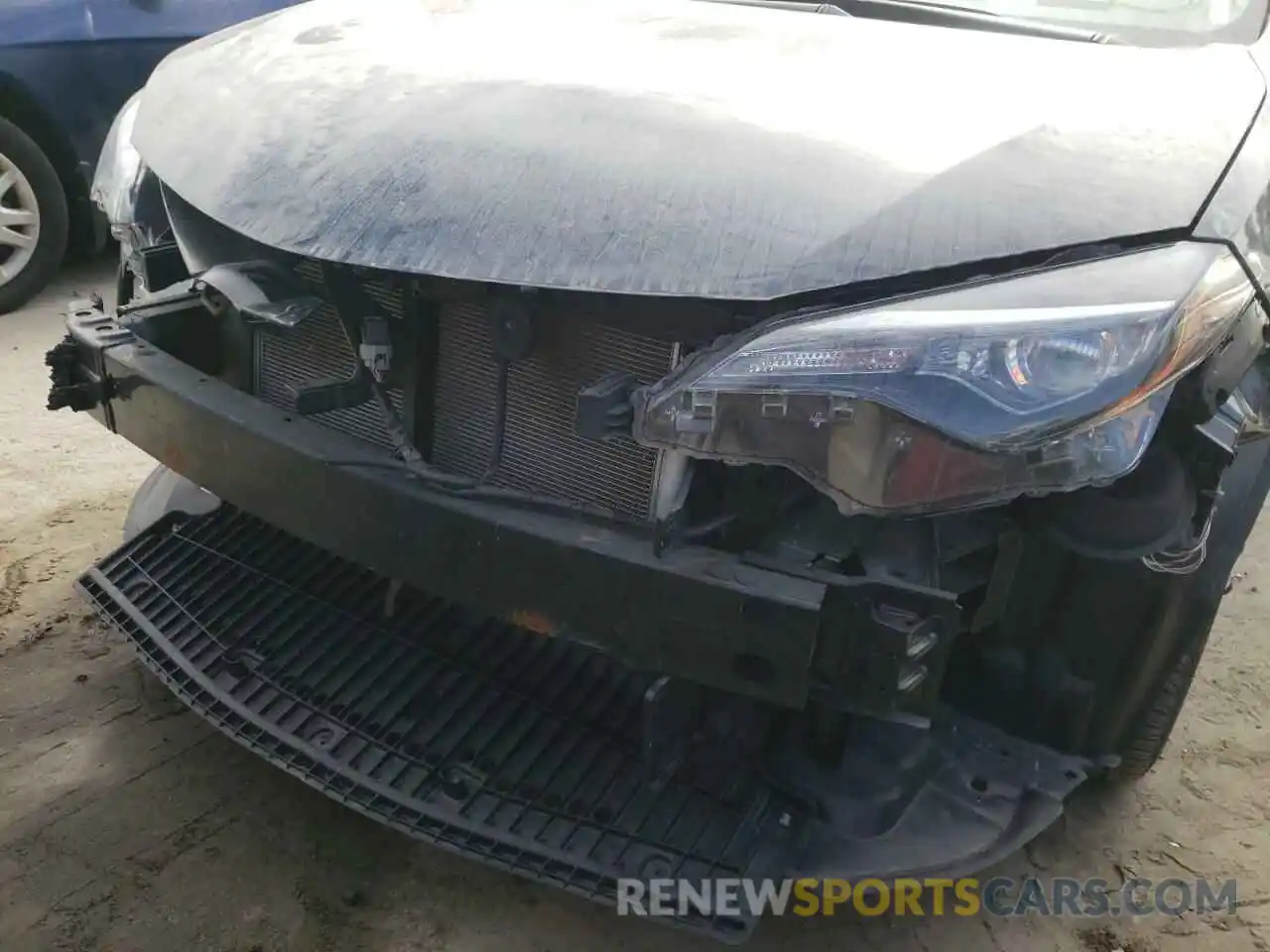 9 Photograph of a damaged car 5YFBURHE5KP934424 TOYOTA COROLLA 2019