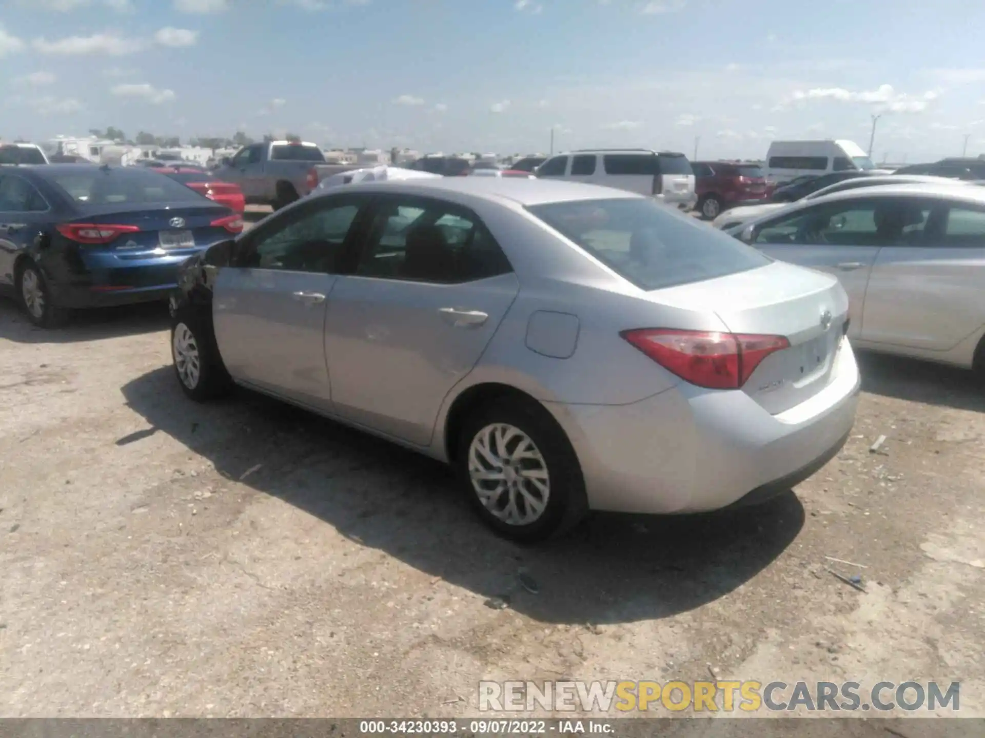 3 Photograph of a damaged car 5YFBURHE5KP934715 TOYOTA COROLLA 2019