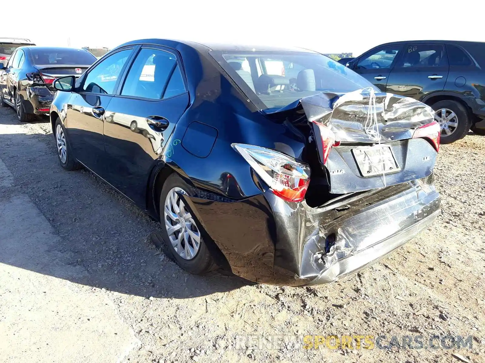 9 Photograph of a damaged car 5YFBURHE5KP934858 TOYOTA COROLLA 2019