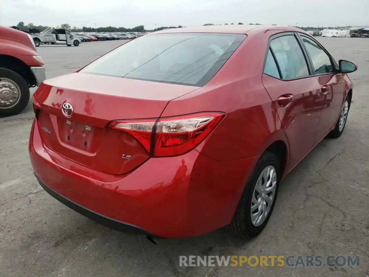 4 Photograph of a damaged car 5YFBURHE5KP935167 TOYOTA COROLLA 2019