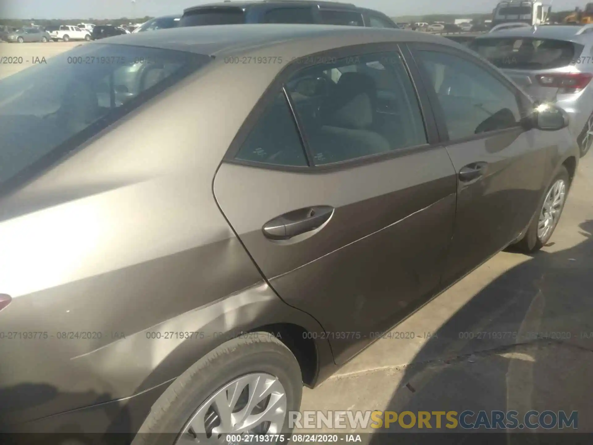 6 Photograph of a damaged car 5YFBURHE5KP935251 TOYOTA COROLLA 2019