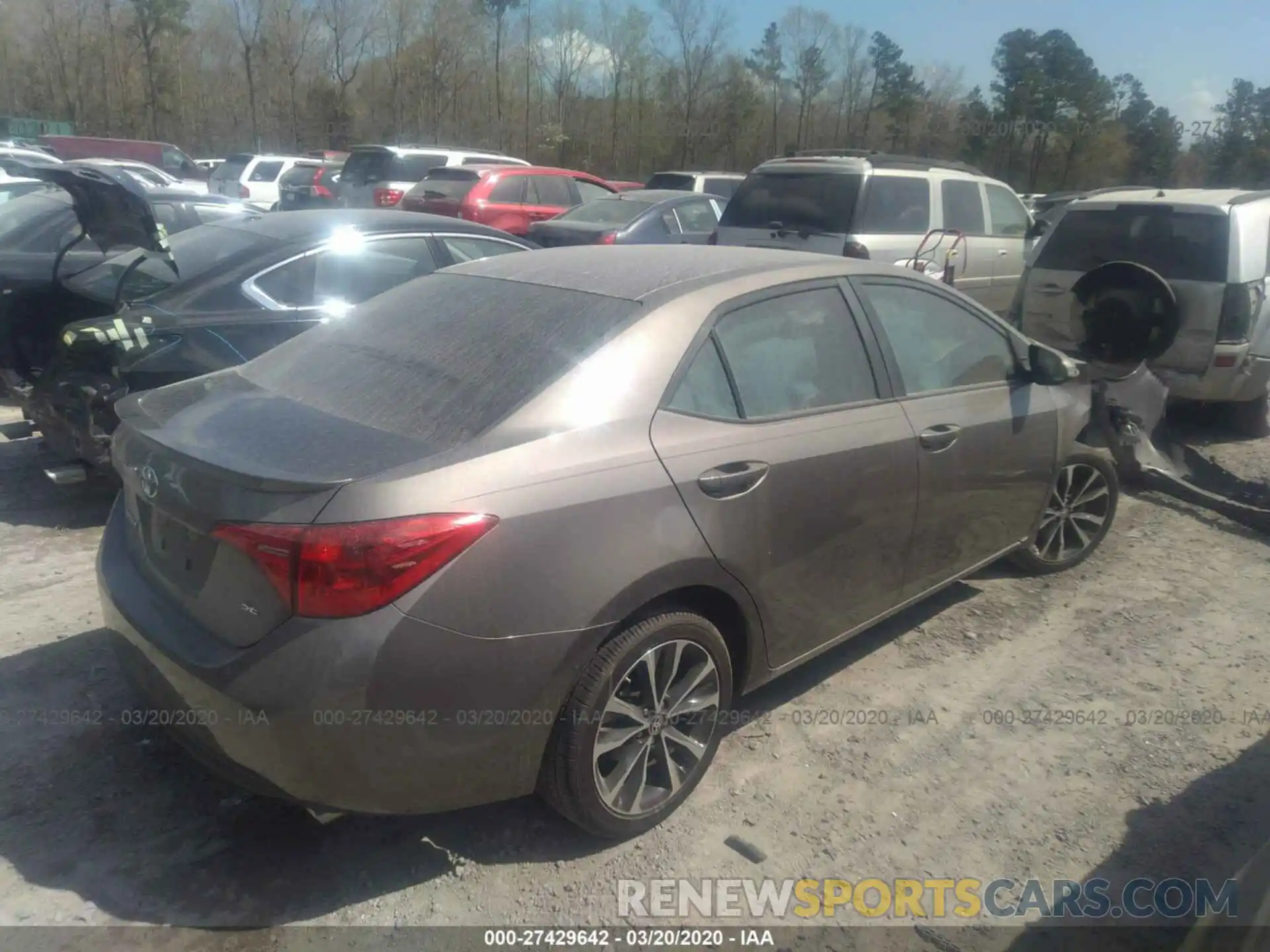 4 Photograph of a damaged car 5YFBURHE5KP935279 TOYOTA COROLLA 2019