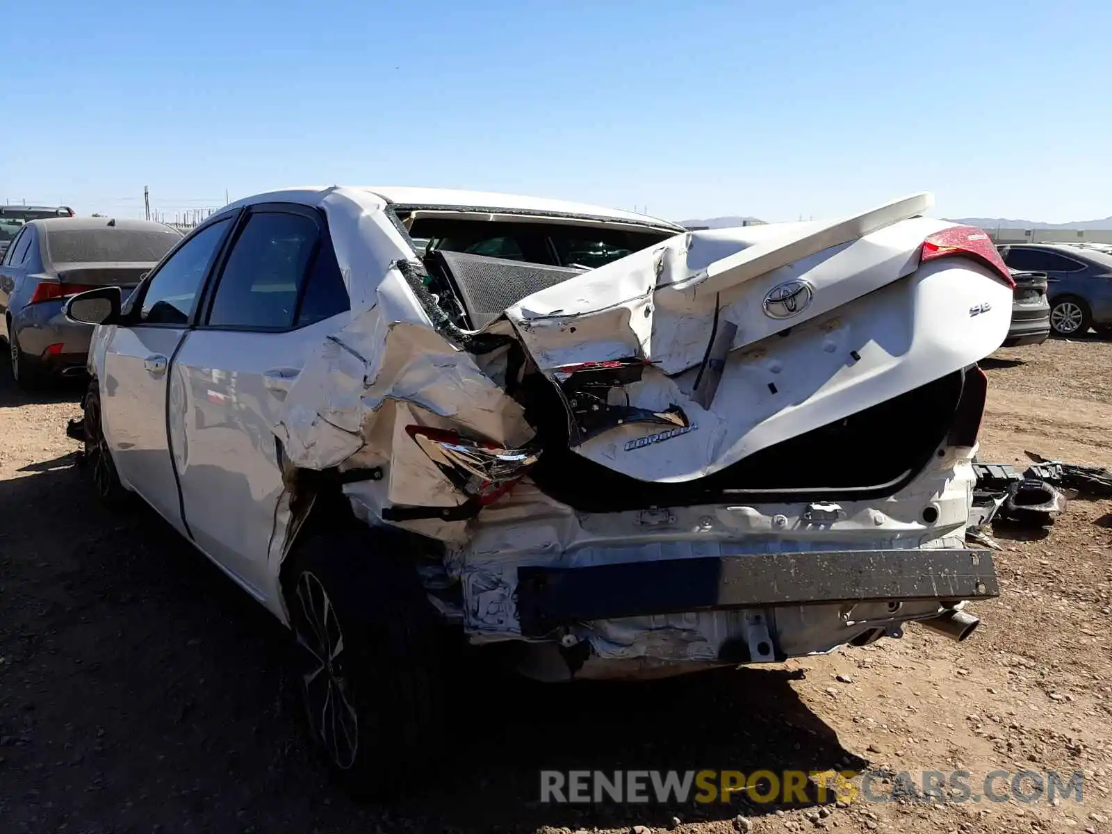 3 Photograph of a damaged car 5YFBURHE5KP935332 TOYOTA COROLLA 2019