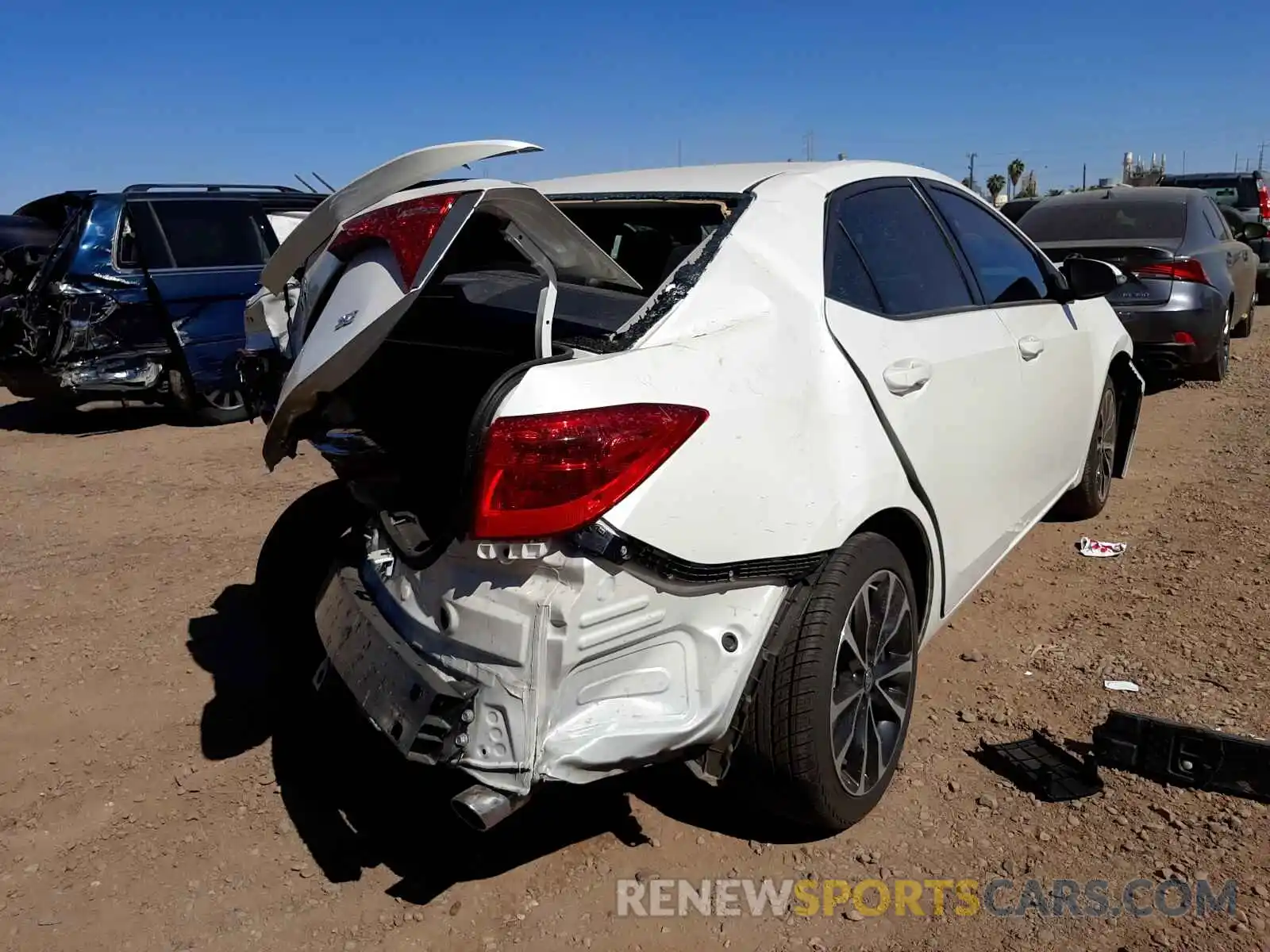 4 Photograph of a damaged car 5YFBURHE5KP935332 TOYOTA COROLLA 2019