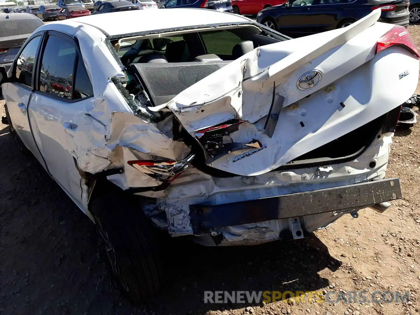 9 Photograph of a damaged car 5YFBURHE5KP935332 TOYOTA COROLLA 2019