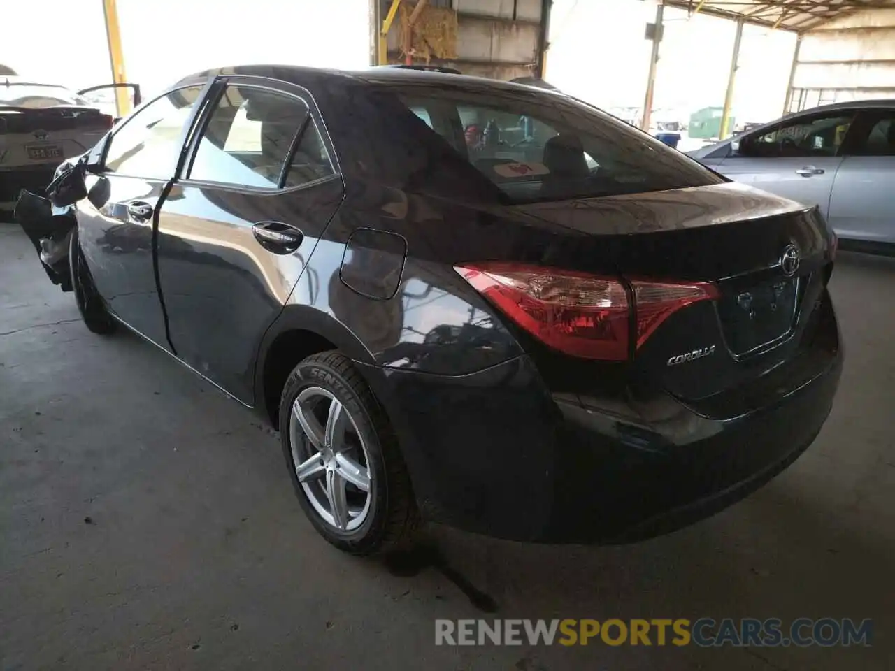 3 Photograph of a damaged car 5YFBURHE5KP936223 TOYOTA COROLLA 2019