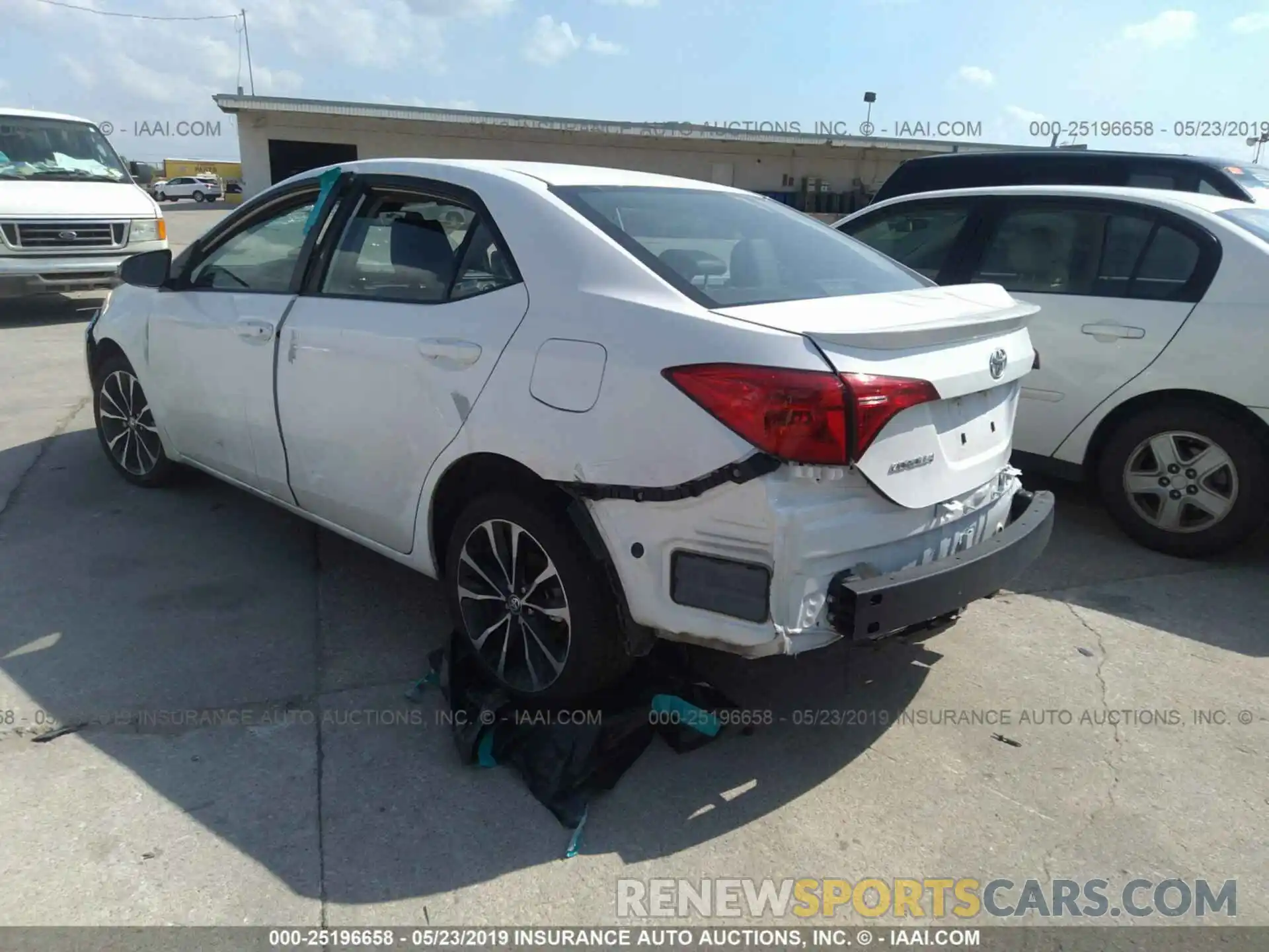 3 Photograph of a damaged car 5YFBURHE5KP936433 TOYOTA COROLLA 2019