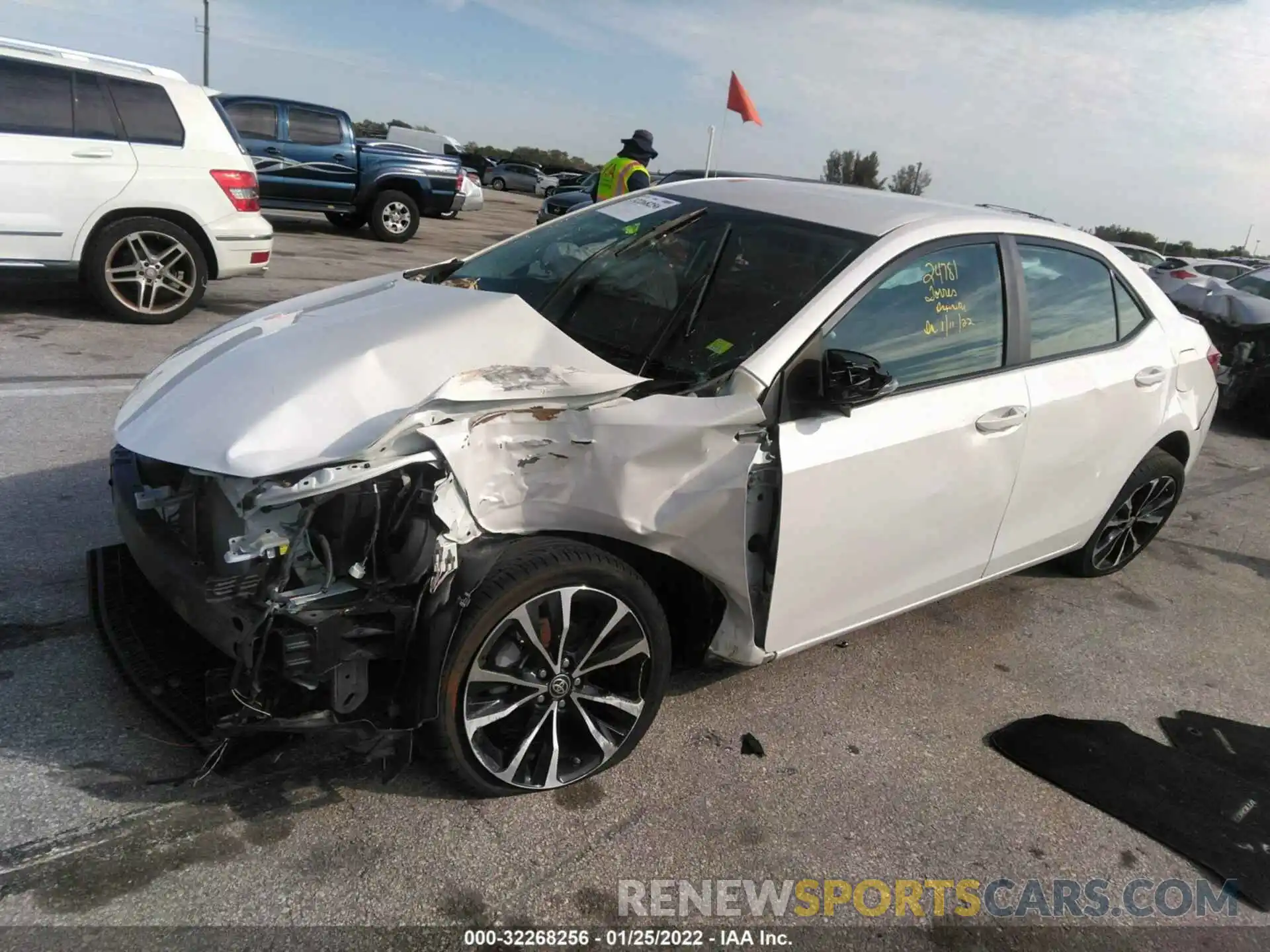 2 Photograph of a damaged car 5YFBURHE5KP936500 TOYOTA COROLLA 2019