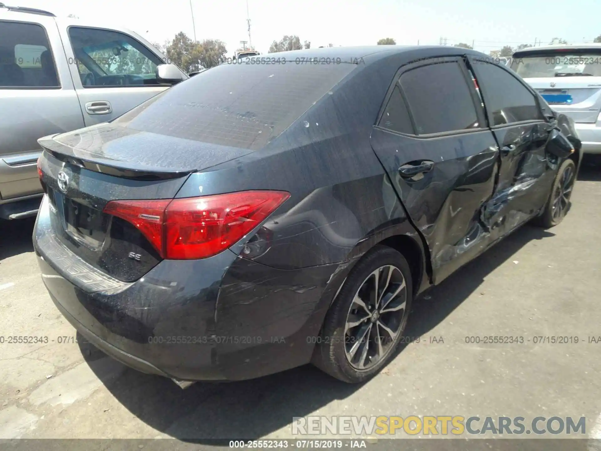 4 Photograph of a damaged car 5YFBURHE5KP936609 TOYOTA COROLLA 2019