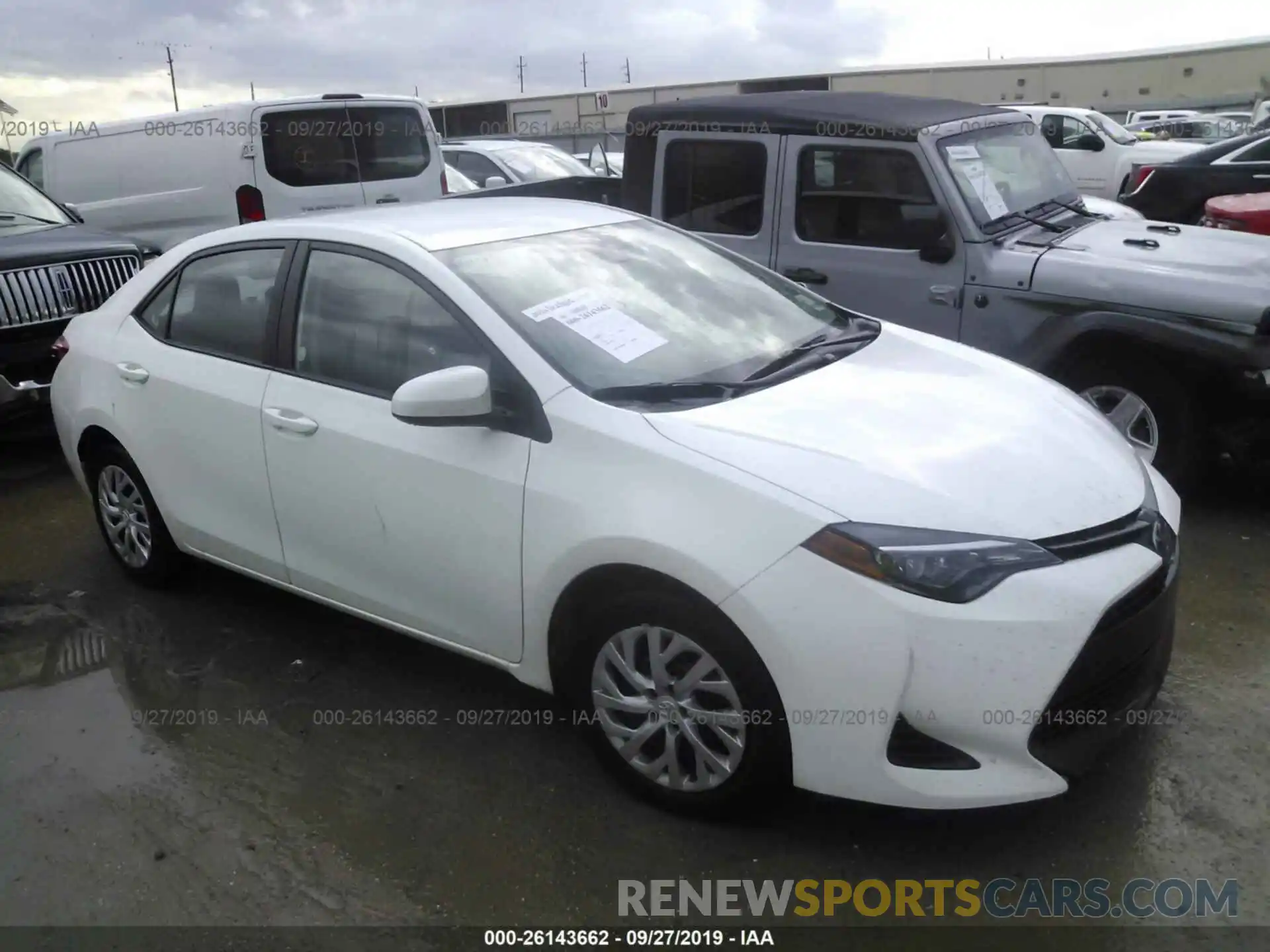 1 Photograph of a damaged car 5YFBURHE5KP936870 TOYOTA COROLLA 2019