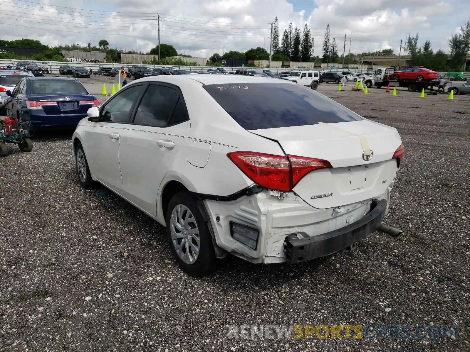 3 Photograph of a damaged car 5YFBURHE5KP936903 TOYOTA COROLLA 2019