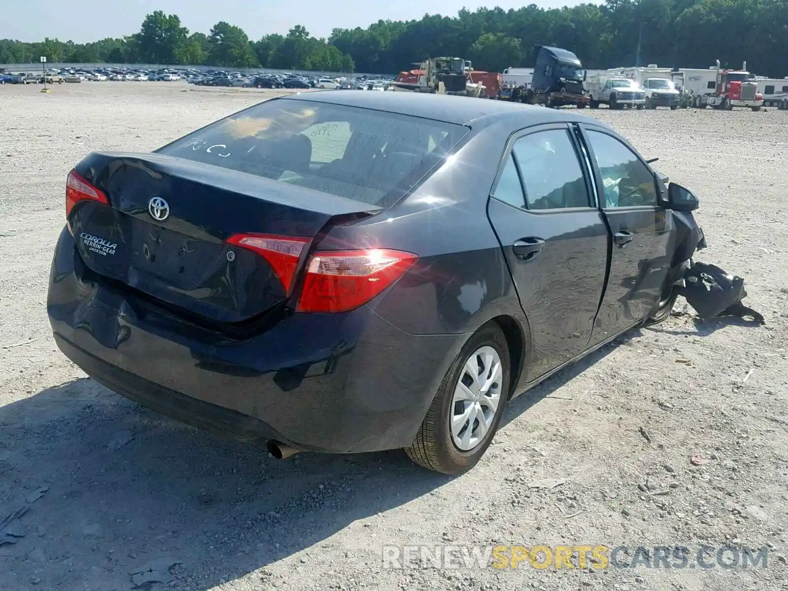 4 Photograph of a damaged car 5YFBURHE5KP937212 TOYOTA COROLLA 2019