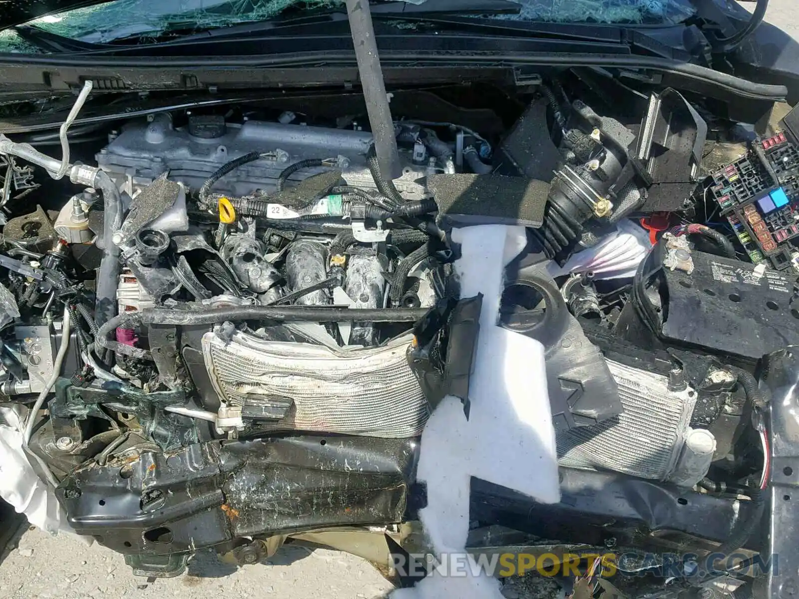 7 Photograph of a damaged car 5YFBURHE5KP937212 TOYOTA COROLLA 2019