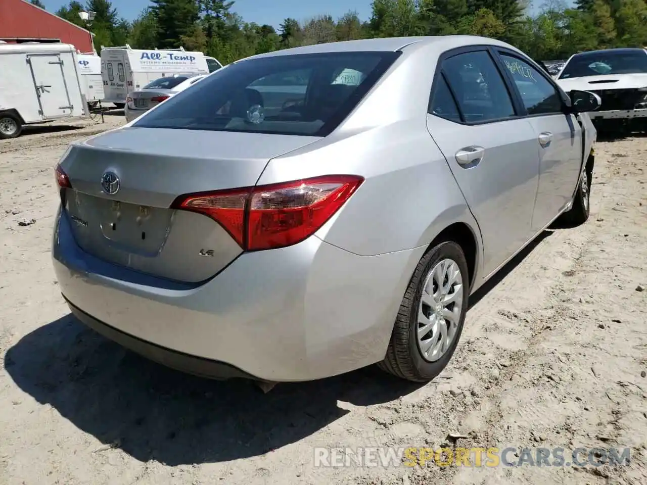 4 Photograph of a damaged car 5YFBURHE5KP938120 TOYOTA COROLLA 2019