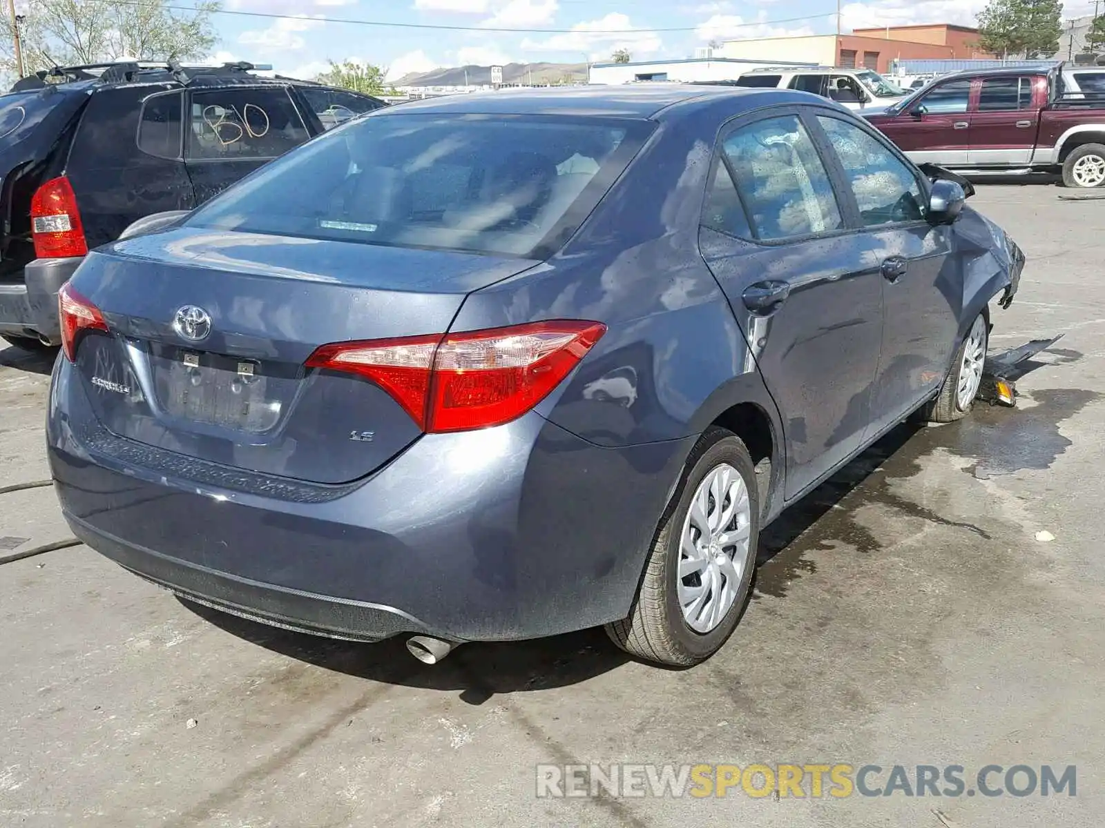 4 Photograph of a damaged car 5YFBURHE5KP938182 TOYOTA COROLLA 2019