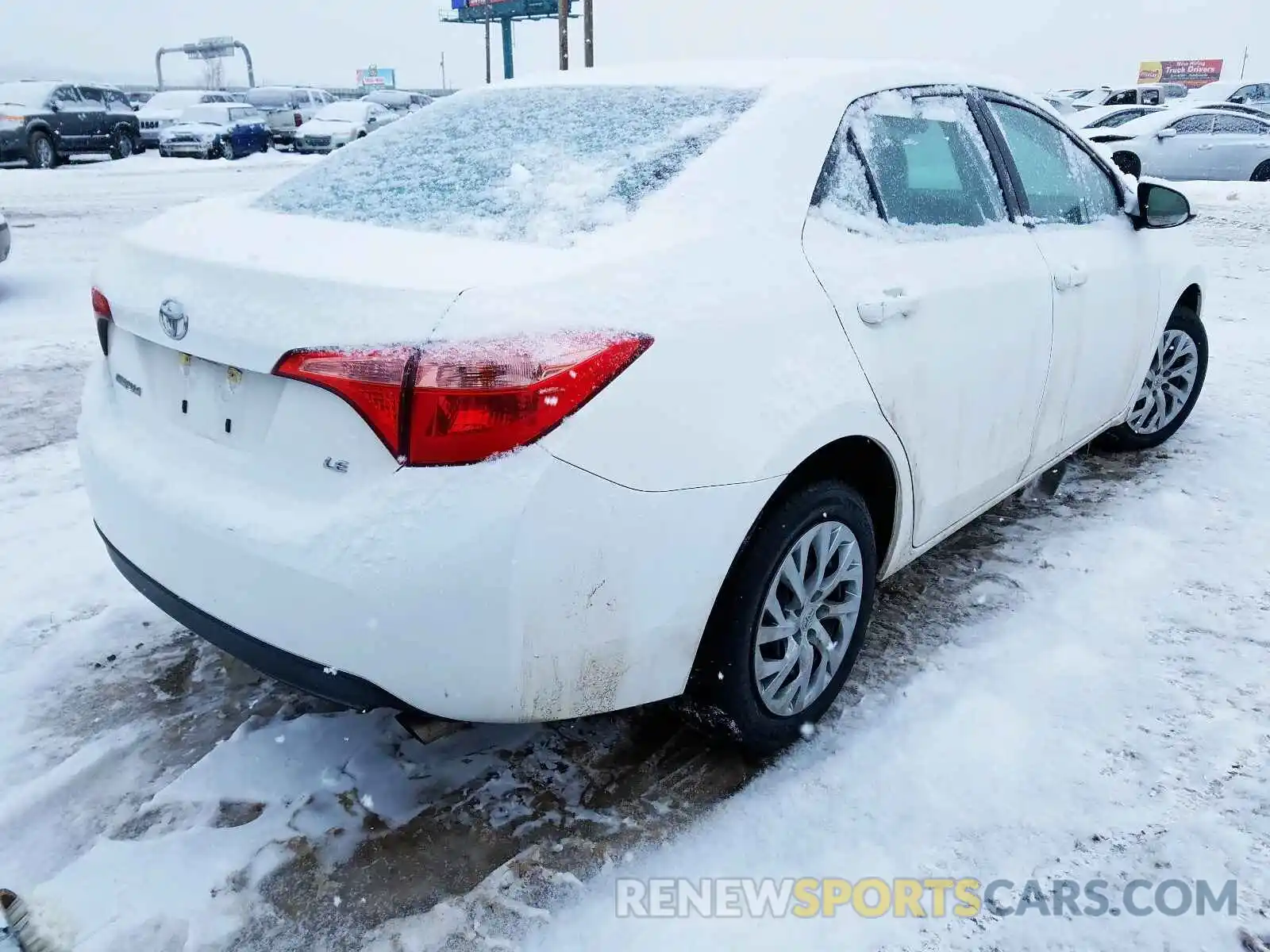 4 Photograph of a damaged car 5YFBURHE5KP938215 TOYOTA COROLLA 2019