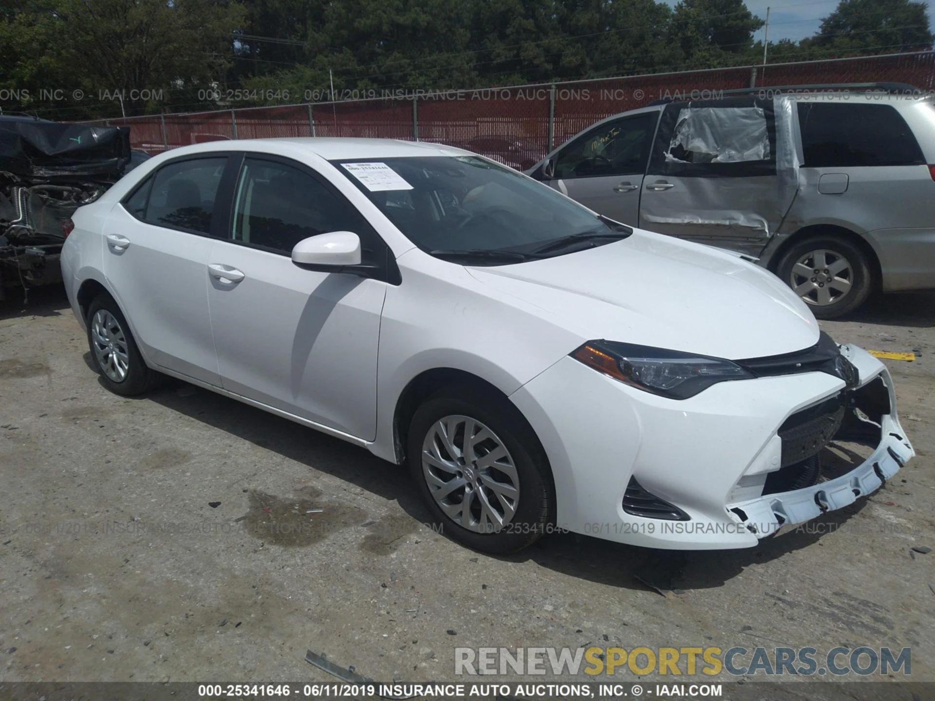 1 Photograph of a damaged car 5YFBURHE5KP938599 TOYOTA COROLLA 2019