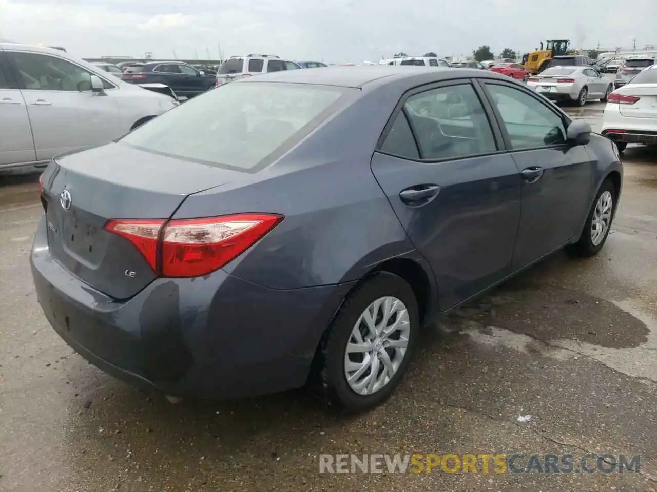 4 Photograph of a damaged car 5YFBURHE5KP938635 TOYOTA COROLLA 2019