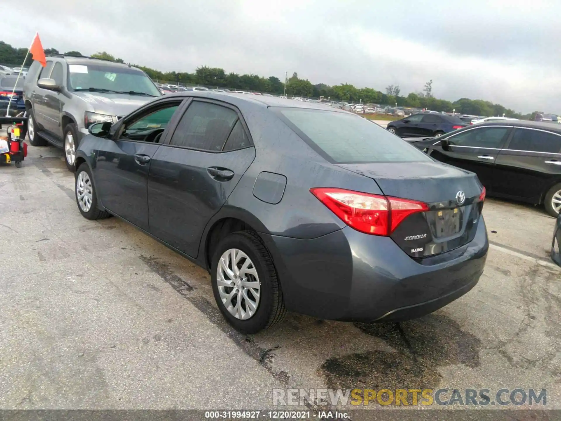 3 Photograph of a damaged car 5YFBURHE5KP938750 TOYOTA COROLLA 2019