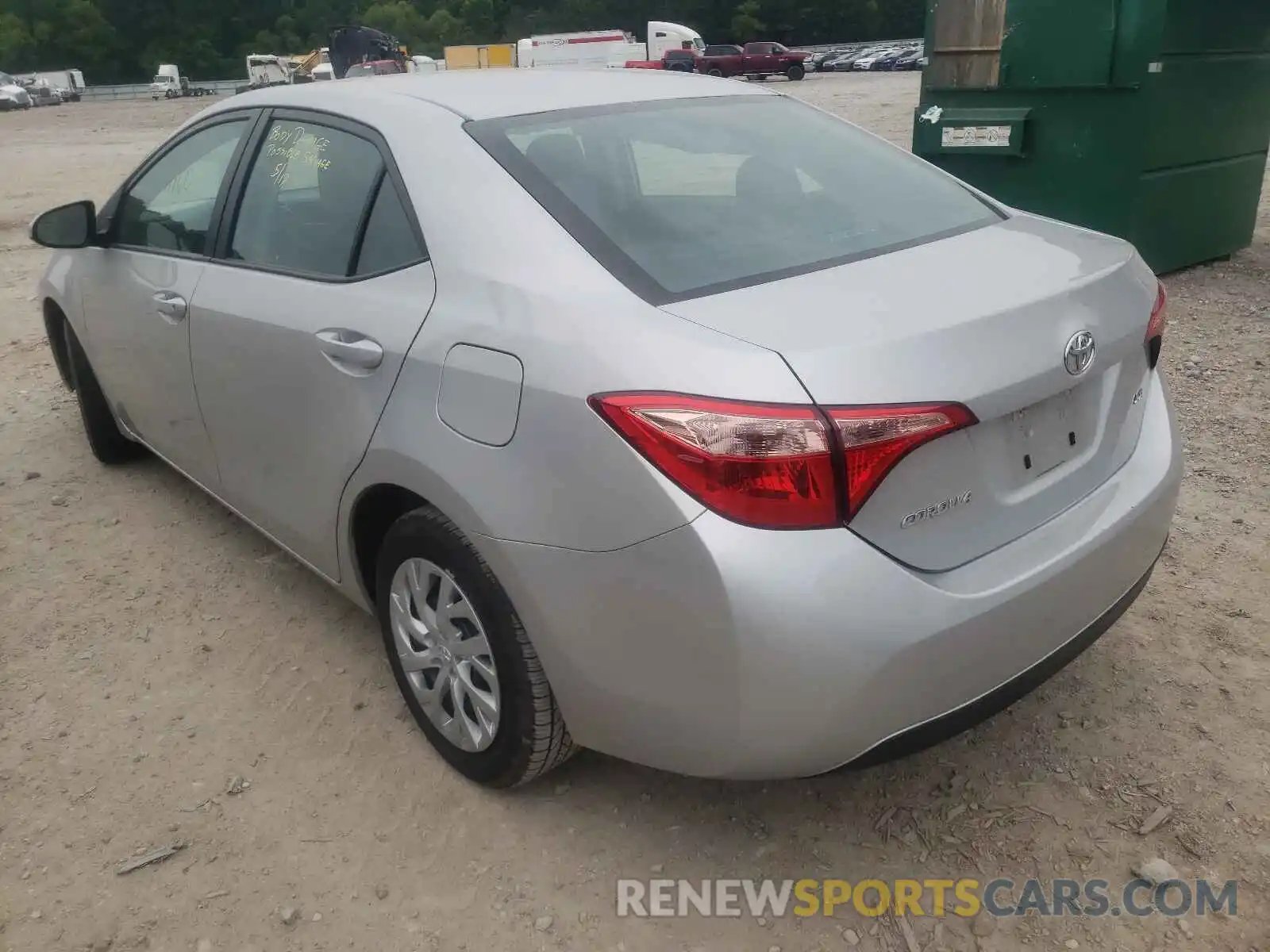 3 Photograph of a damaged car 5YFBURHE5KP938859 TOYOTA COROLLA 2019